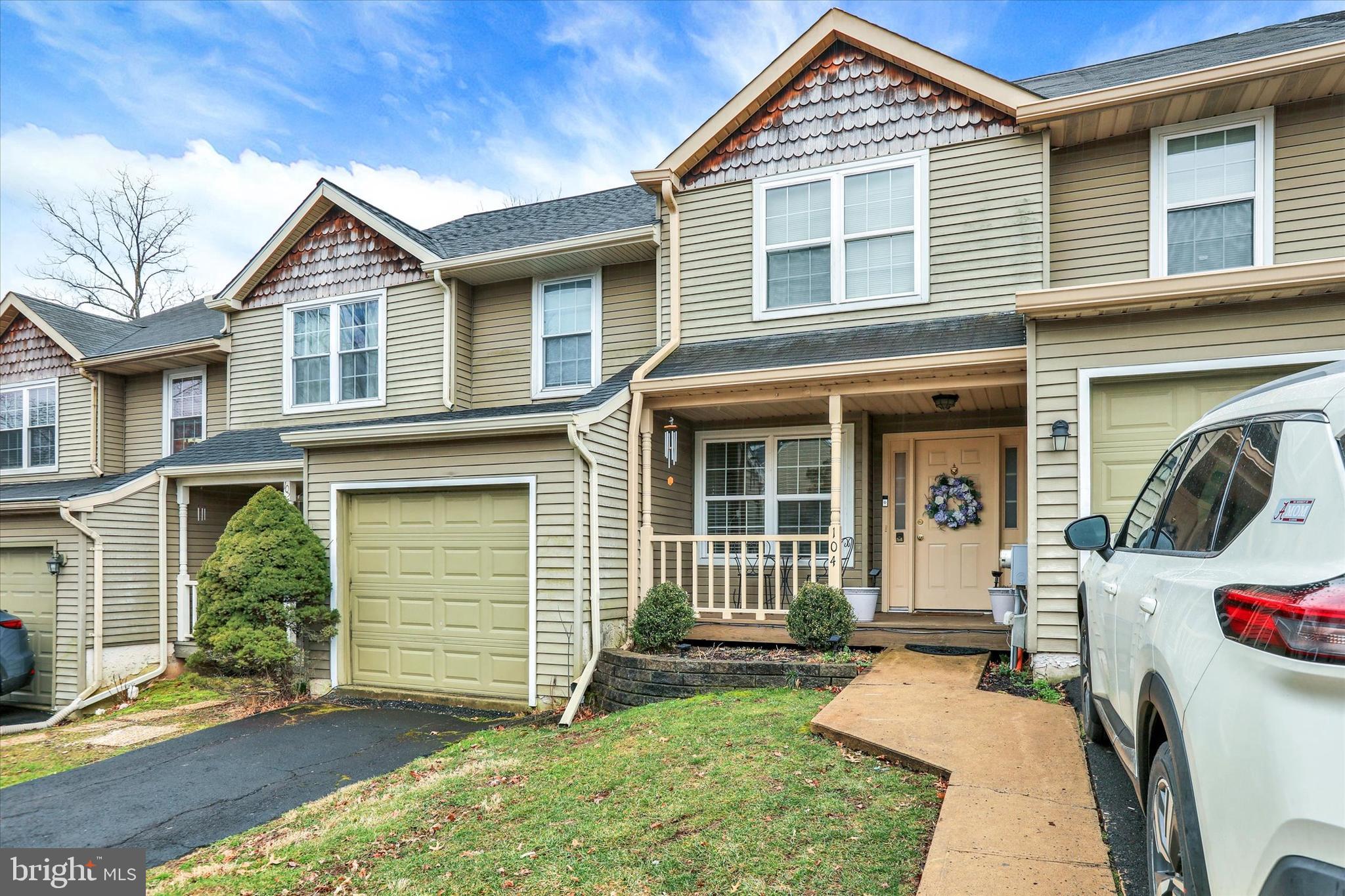 100 ACRE WOODS - Residential