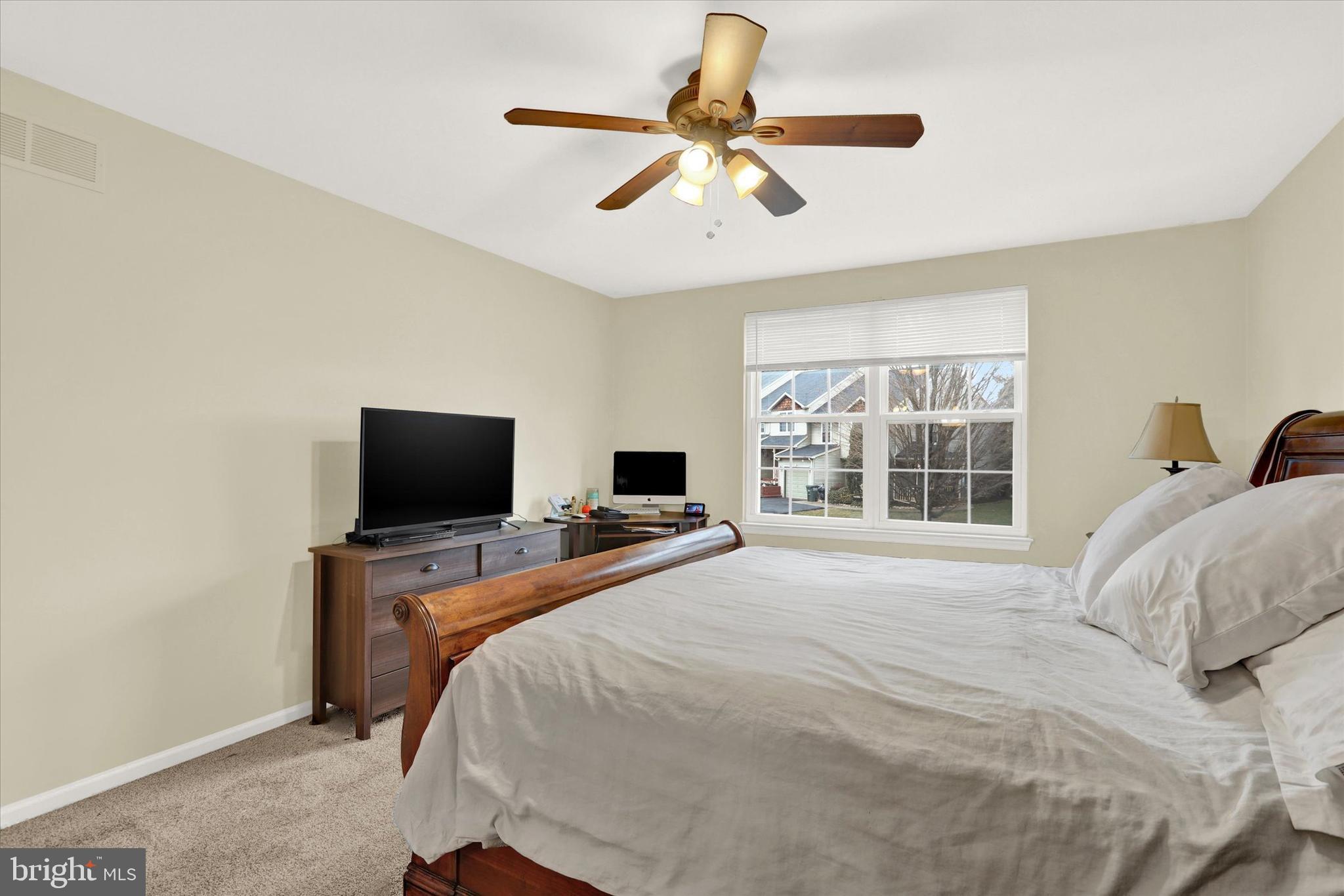 100 ACRE WOODS - Residential