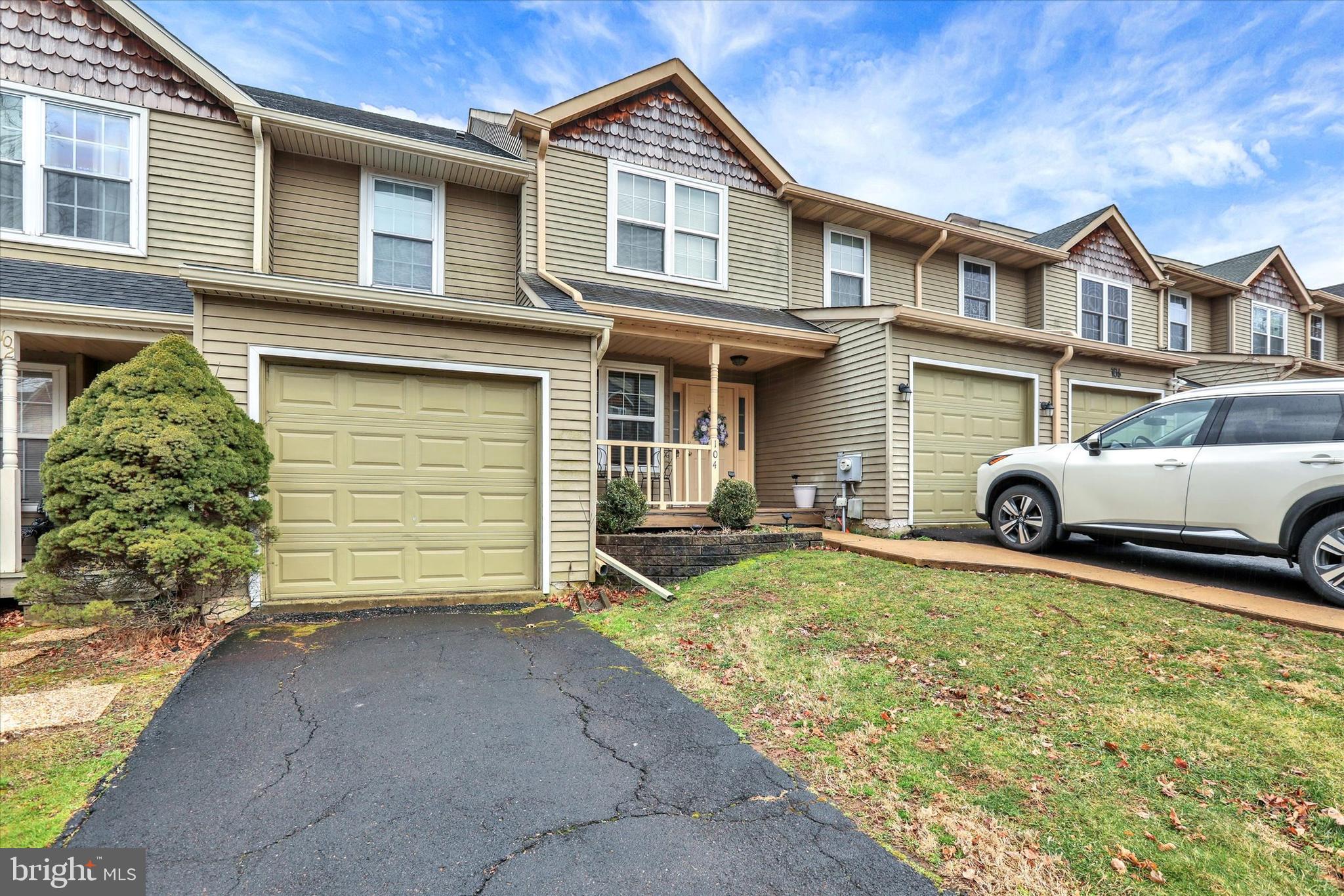 100 ACRE WOODS - Residential