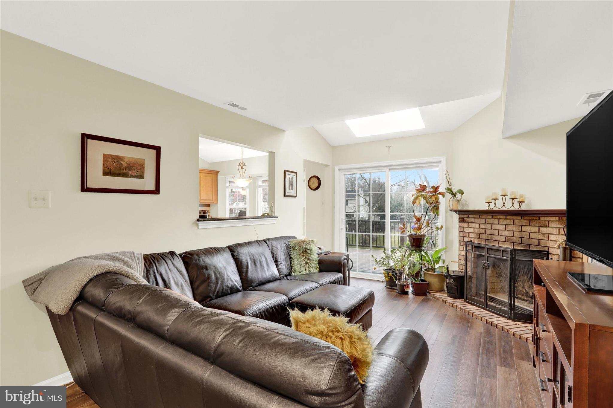 100 ACRE WOODS - Residential