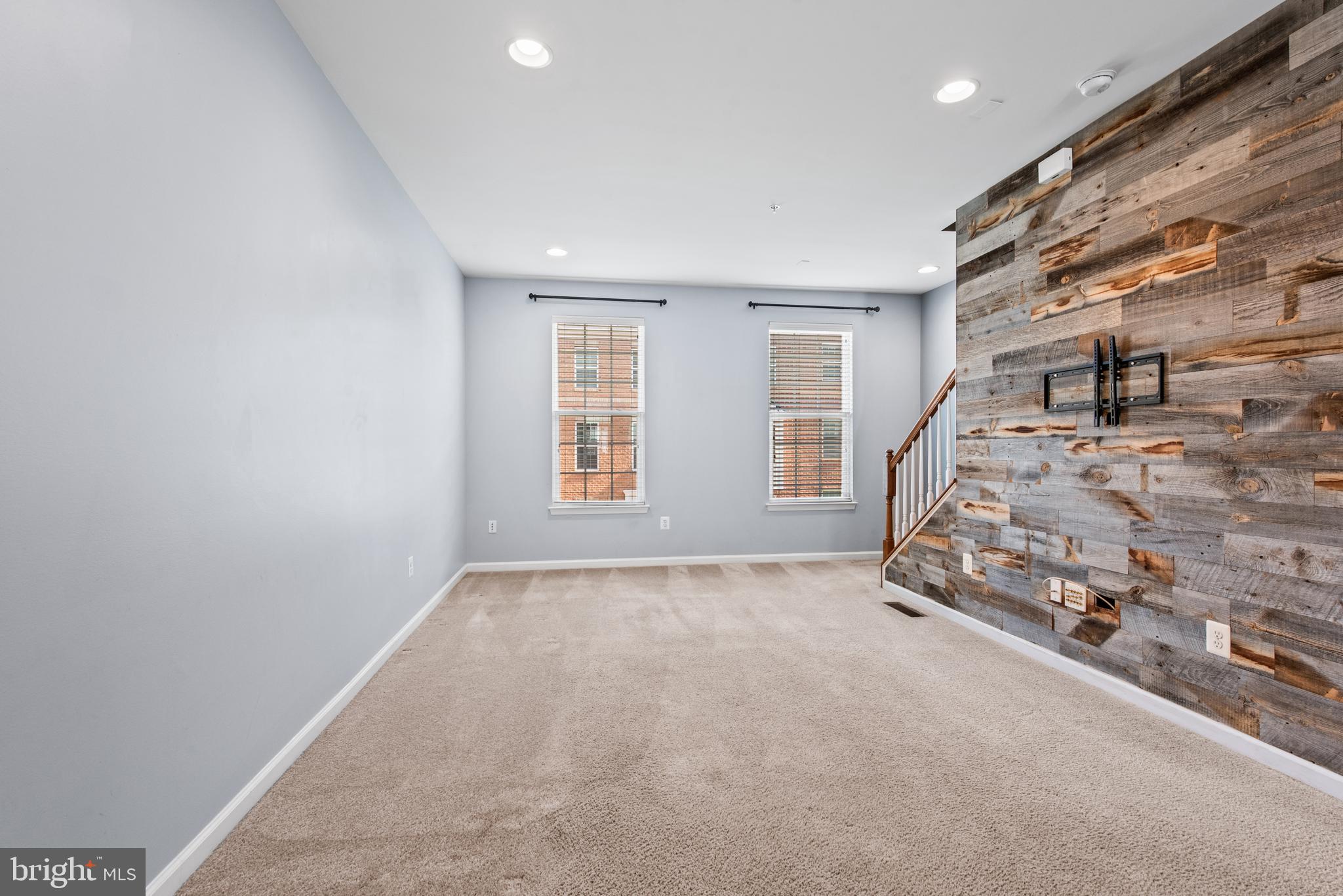 O'DONNELL SQUARE - Residential