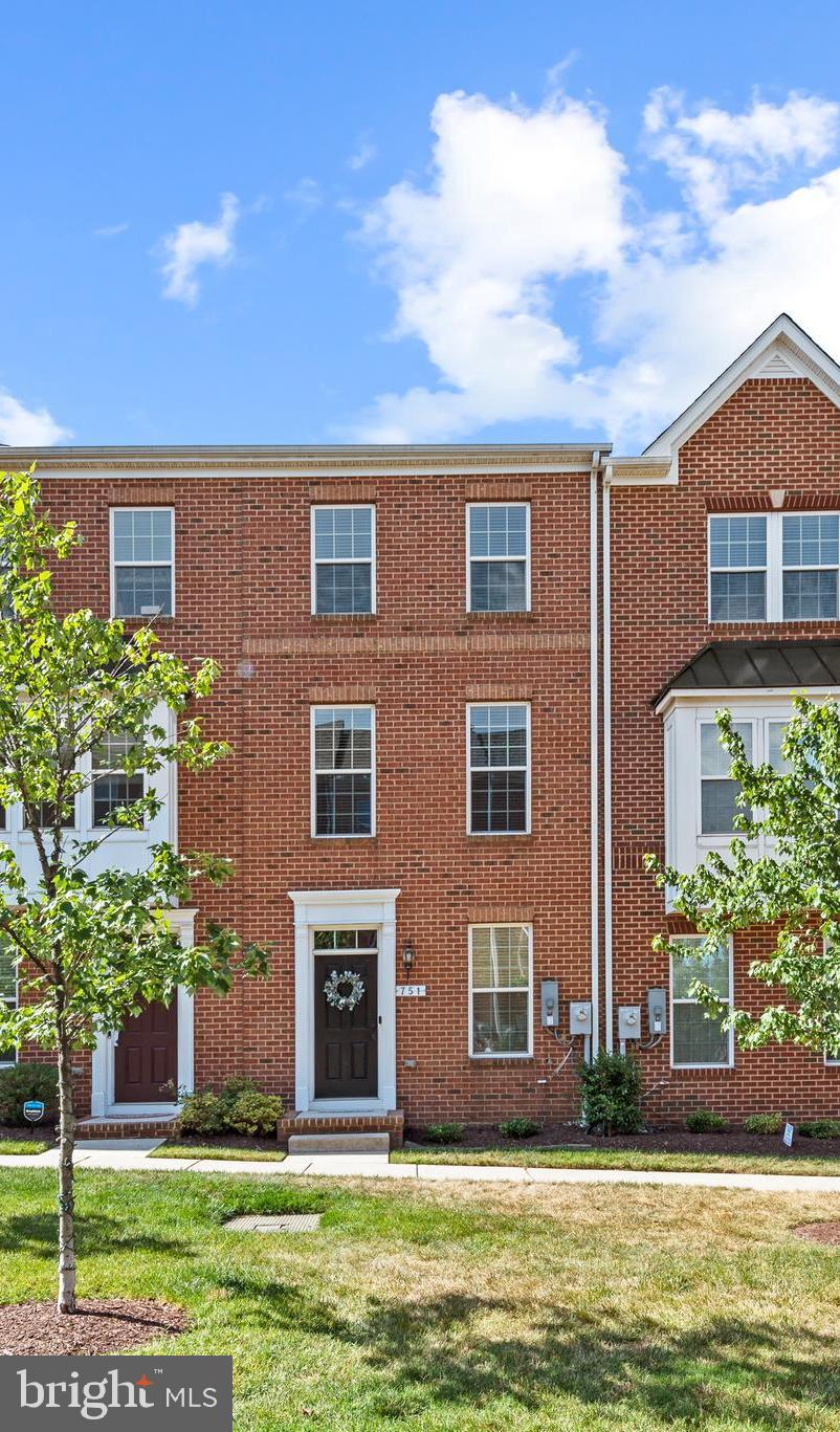 O'DONNELL SQUARE - Residential