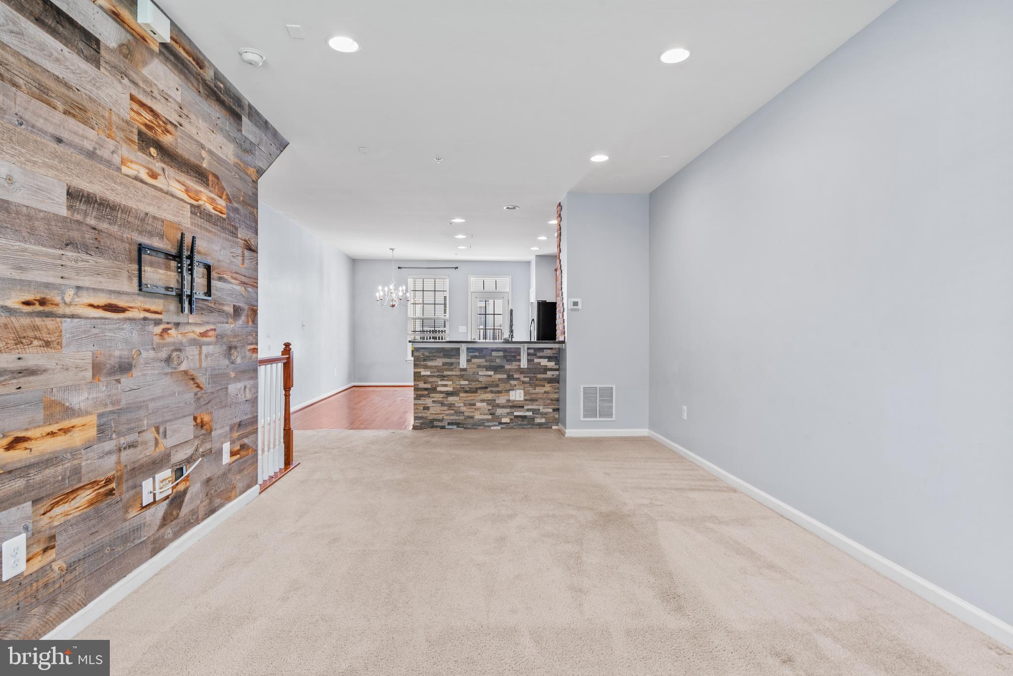 O'DONNELL SQUARE - Residential