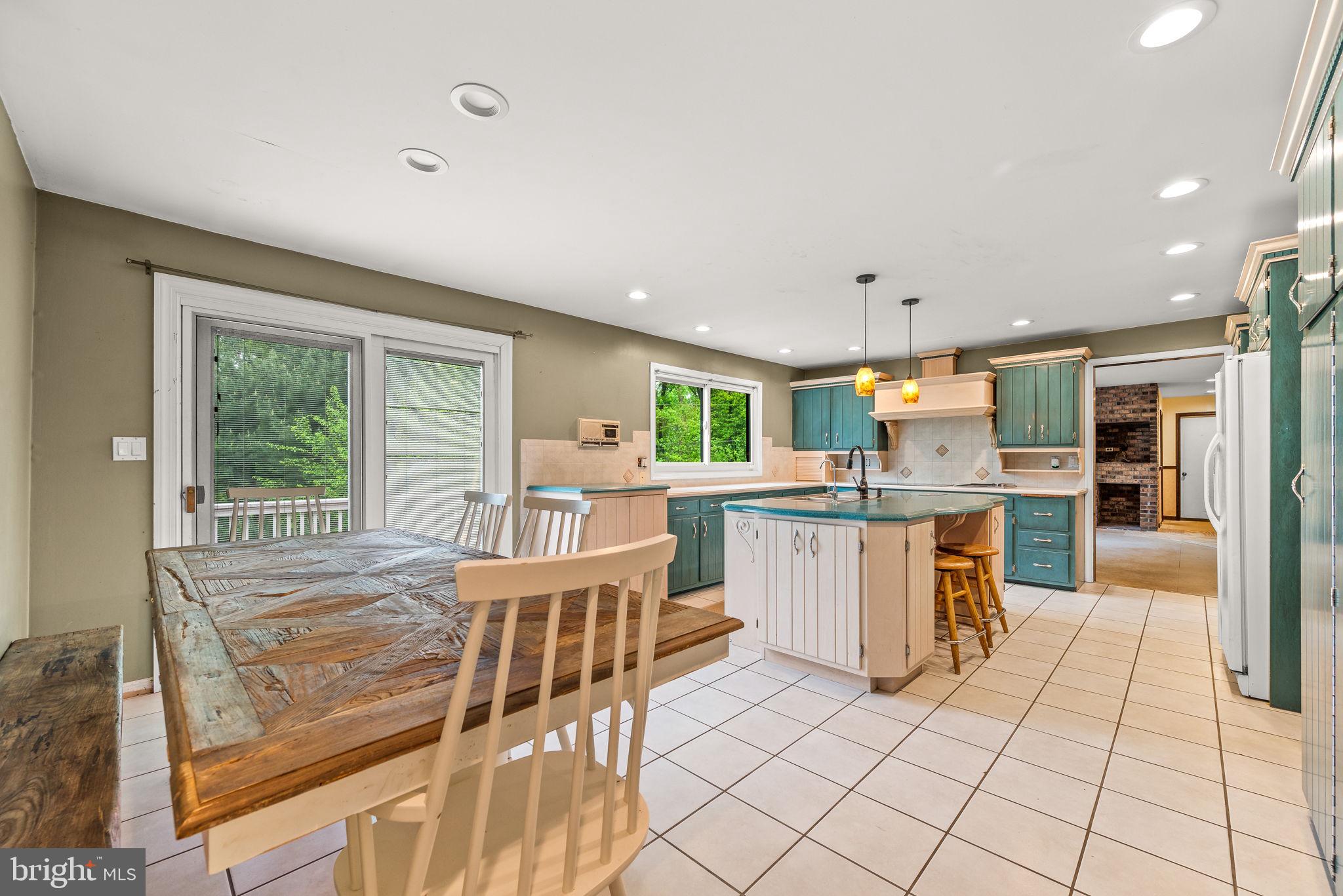 GLEN OLEY FARMS - Residential