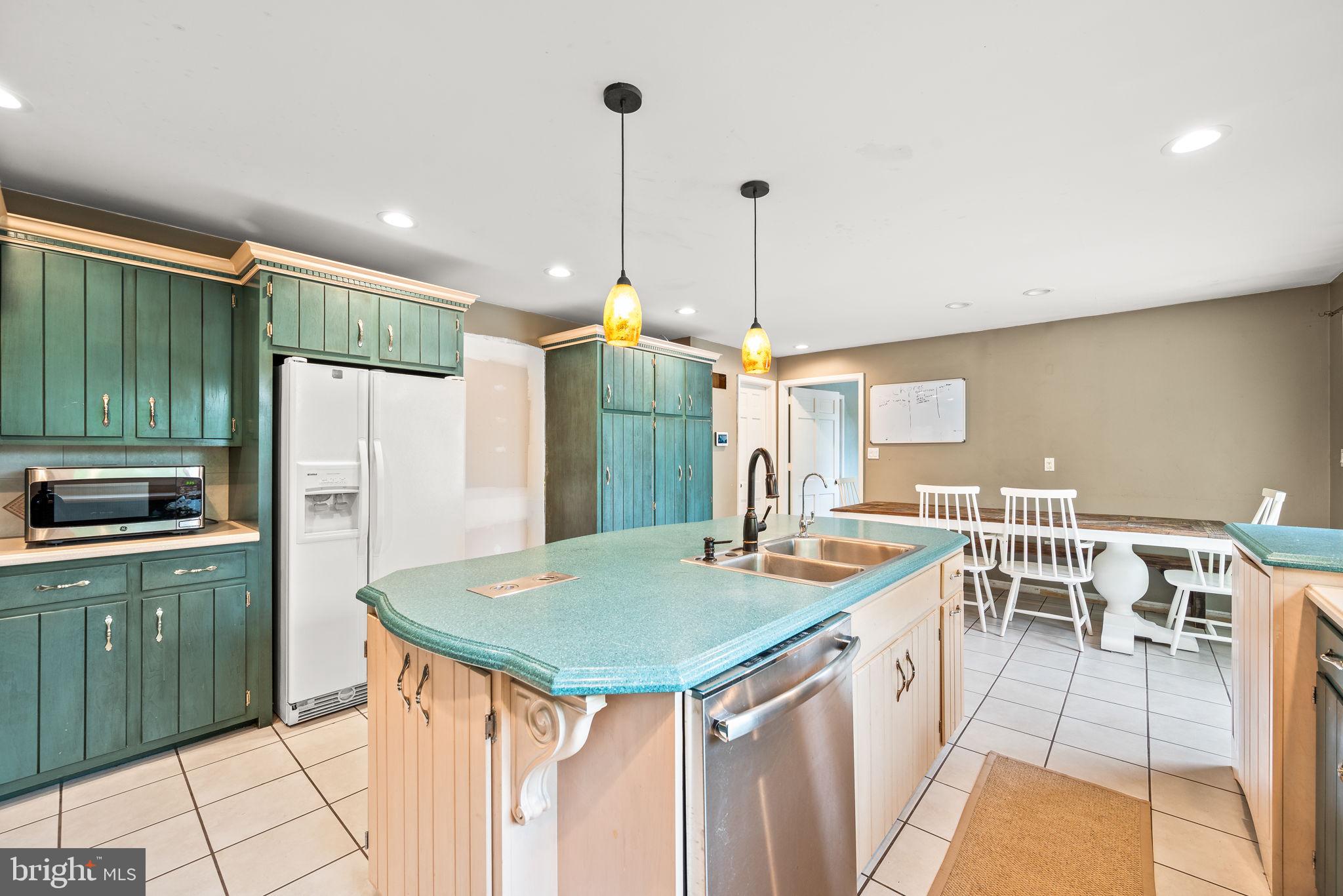 GLEN OLEY FARMS - Residential