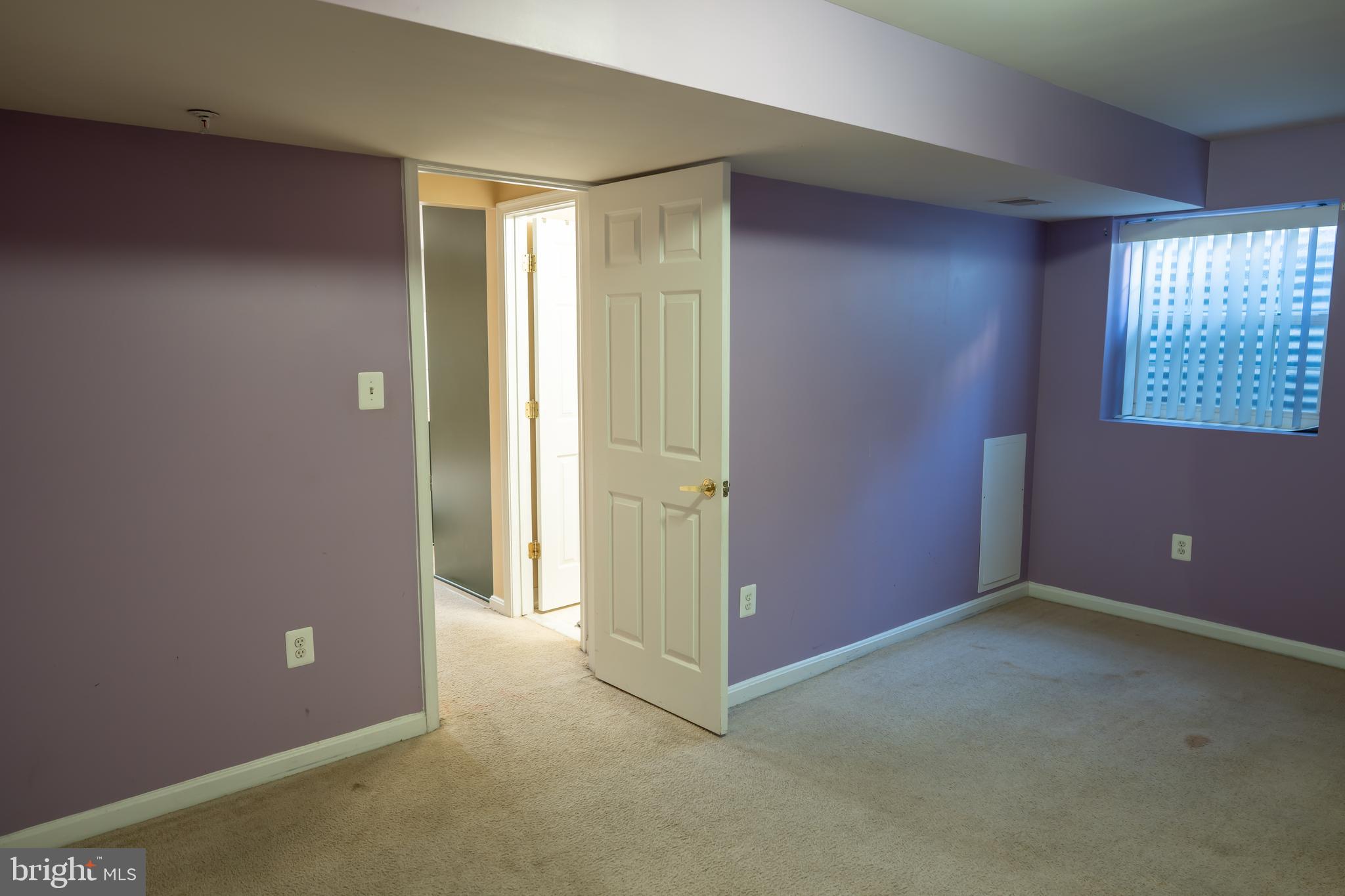 GLENN ESTATES - Residential Lease