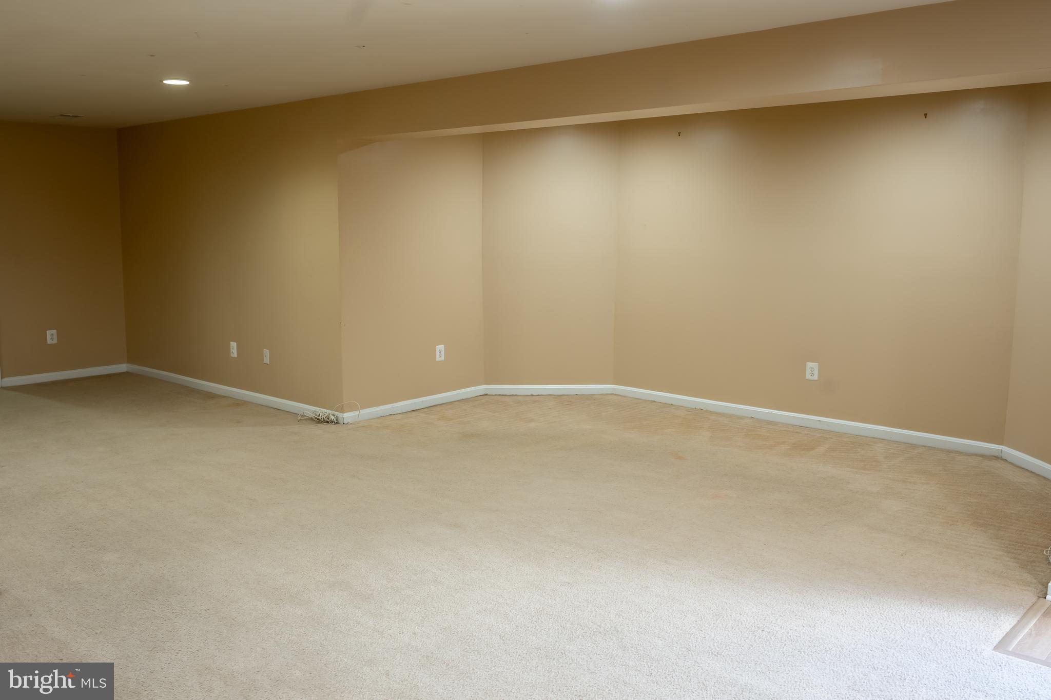 GLENN ESTATES - Residential Lease