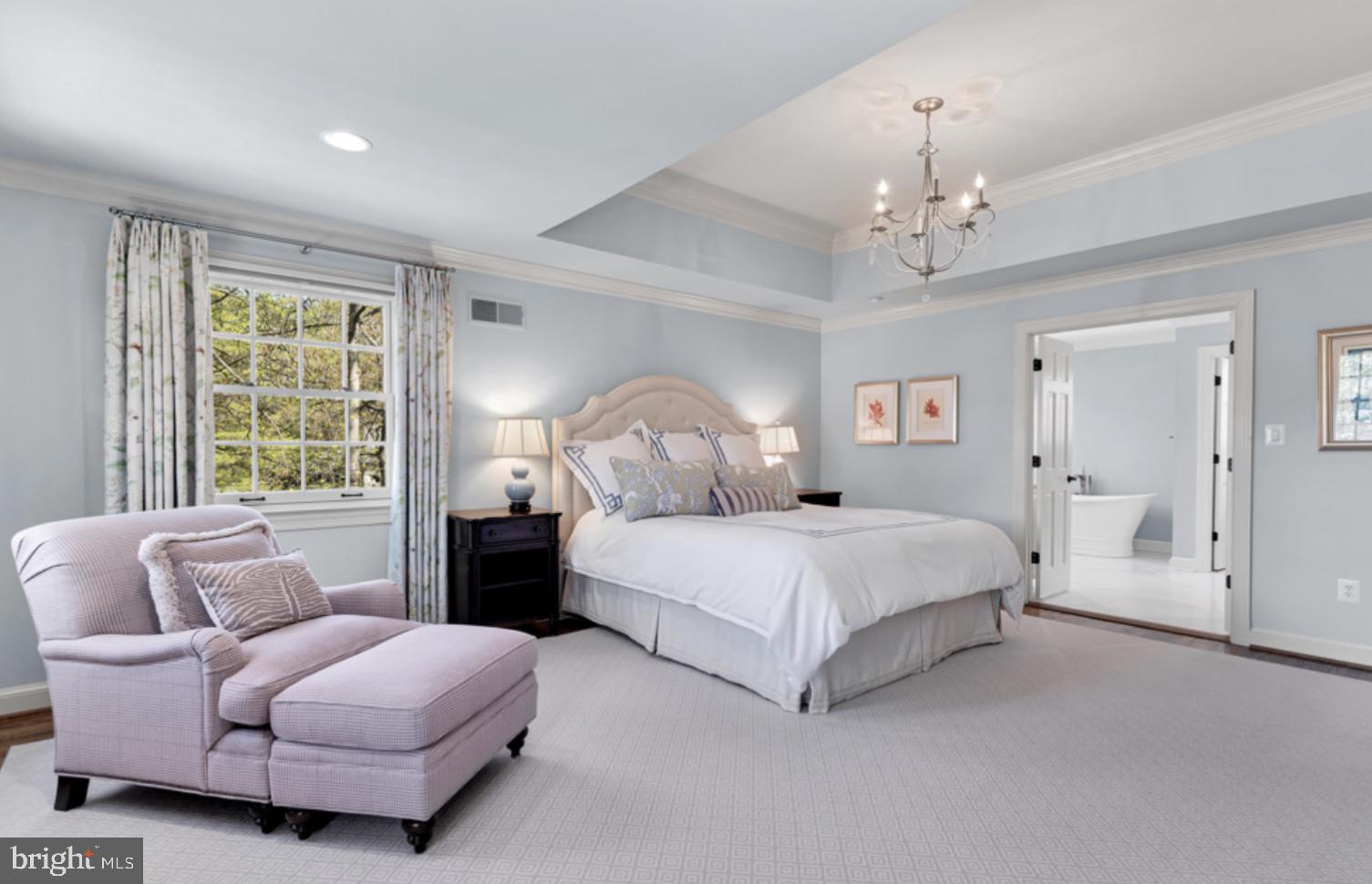 BRADLEY HILLS GROVE - Residential