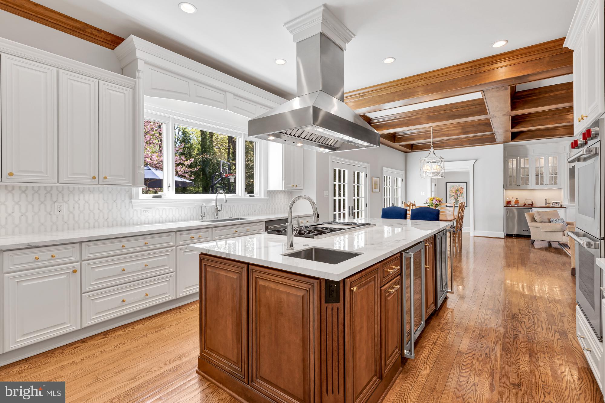 BRADLEY HILLS GROVE - Residential