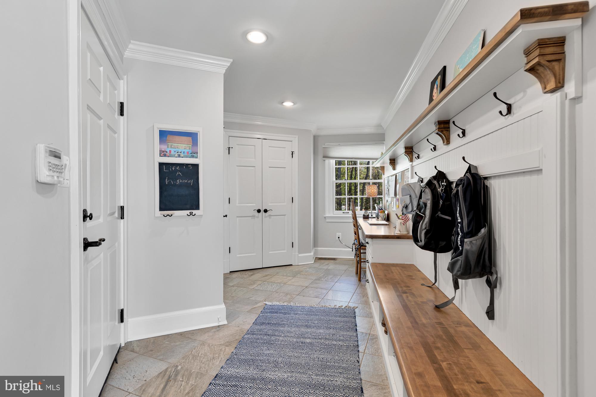 BRADLEY HILLS GROVE - Residential