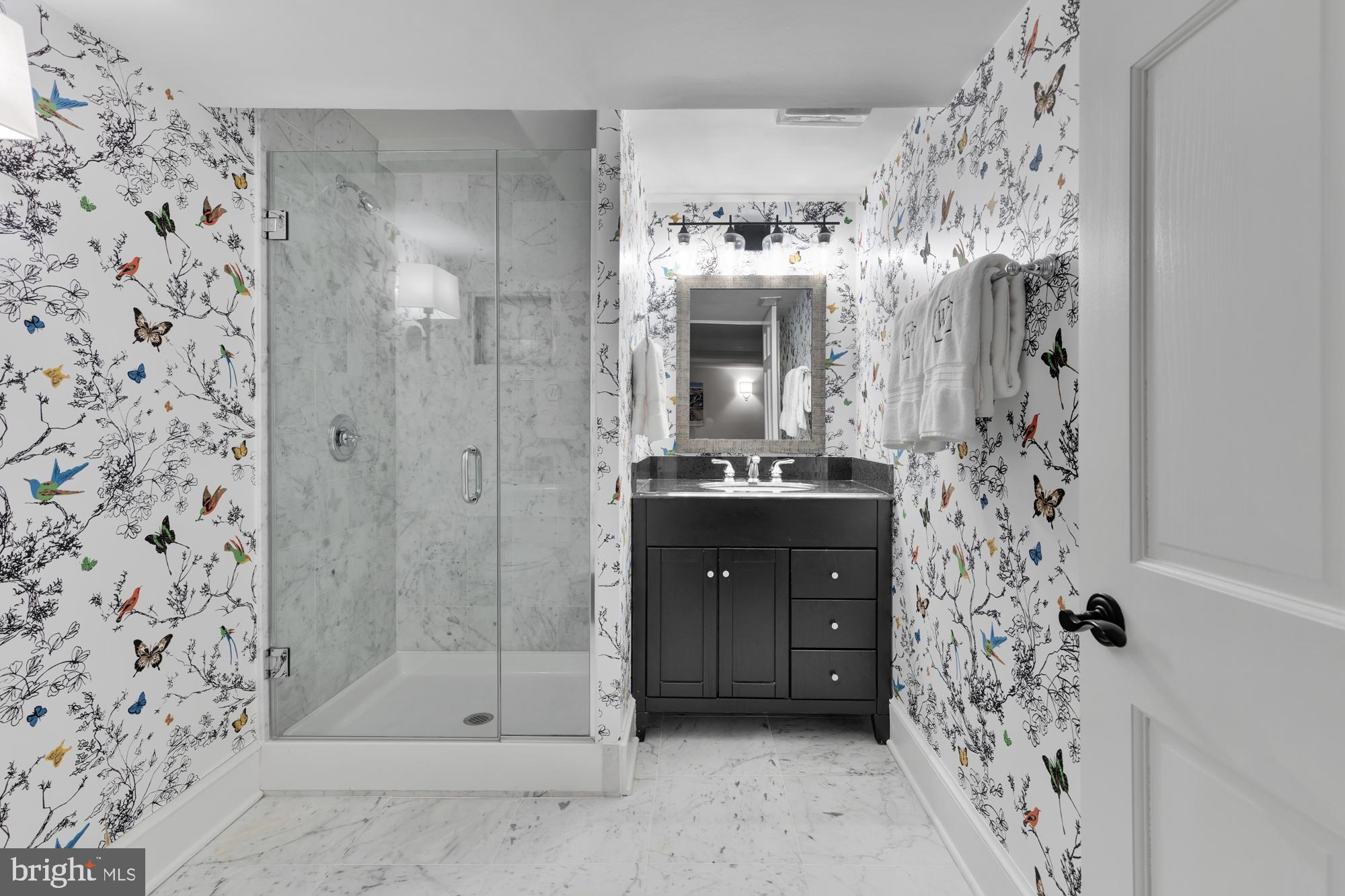 BRADLEY HILLS GROVE - Residential