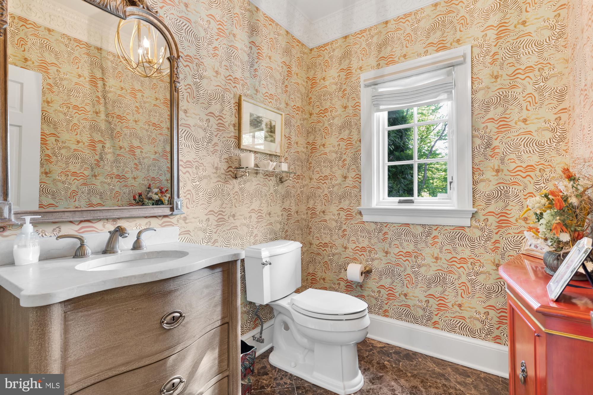 BRADLEY HILLS GROVE - Residential