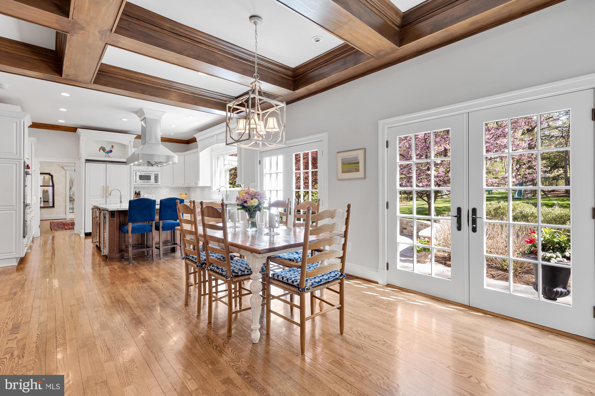 BRADLEY HILLS GROVE - Residential