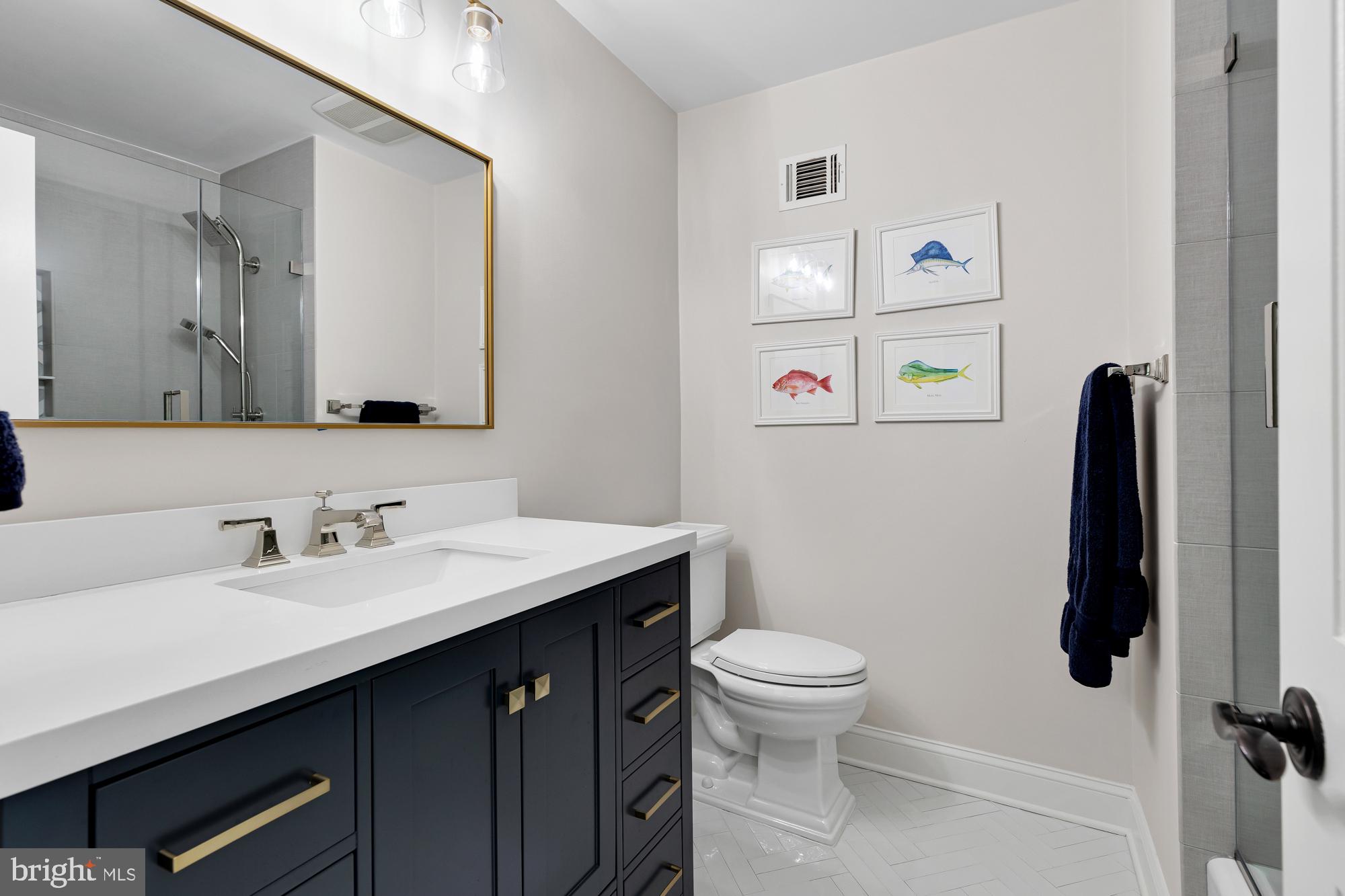 BRADLEY HILLS GROVE - Residential