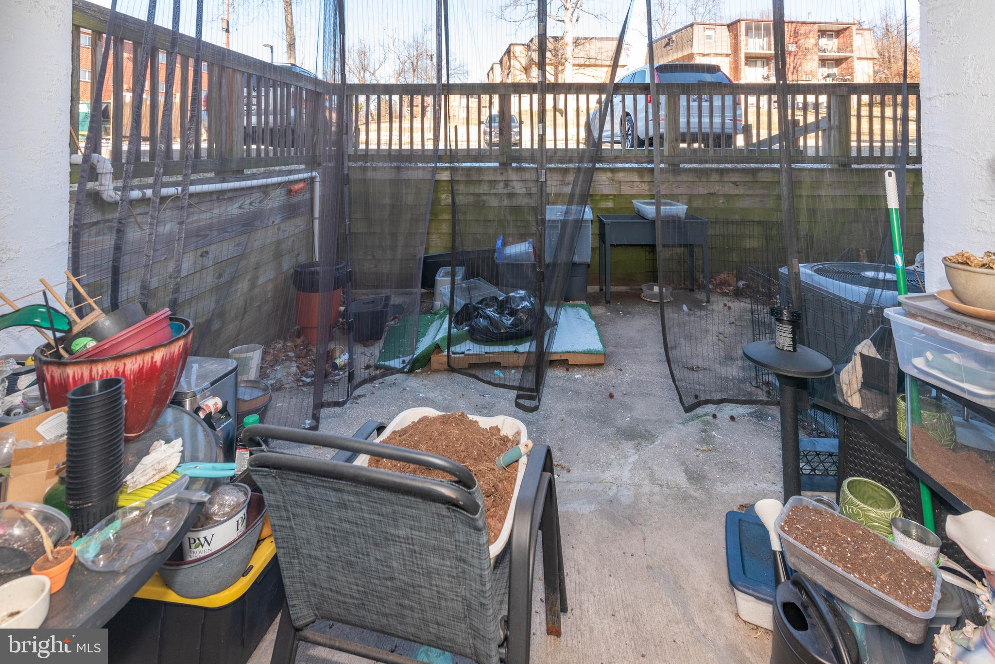 ROSEMONT EAST - Residential