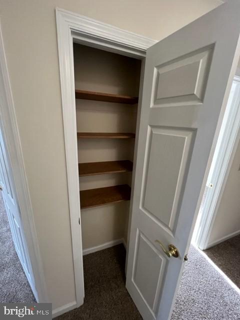 NORTH GATE TOWNE HOMES - Residential Lease