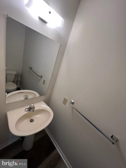 NORTH GATE TOWNE HOMES - Residential Lease