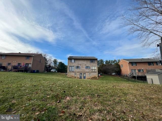 NORTH GATE TOWNE HOMES - Residential Lease