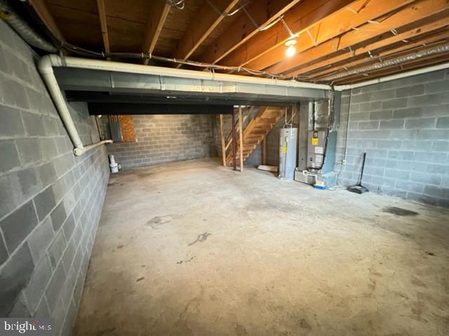 NORTH GATE TOWNE HOMES - Residential Lease