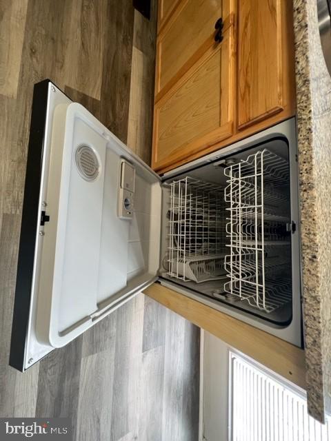 NORTH GATE TOWNE HOMES - Residential Lease