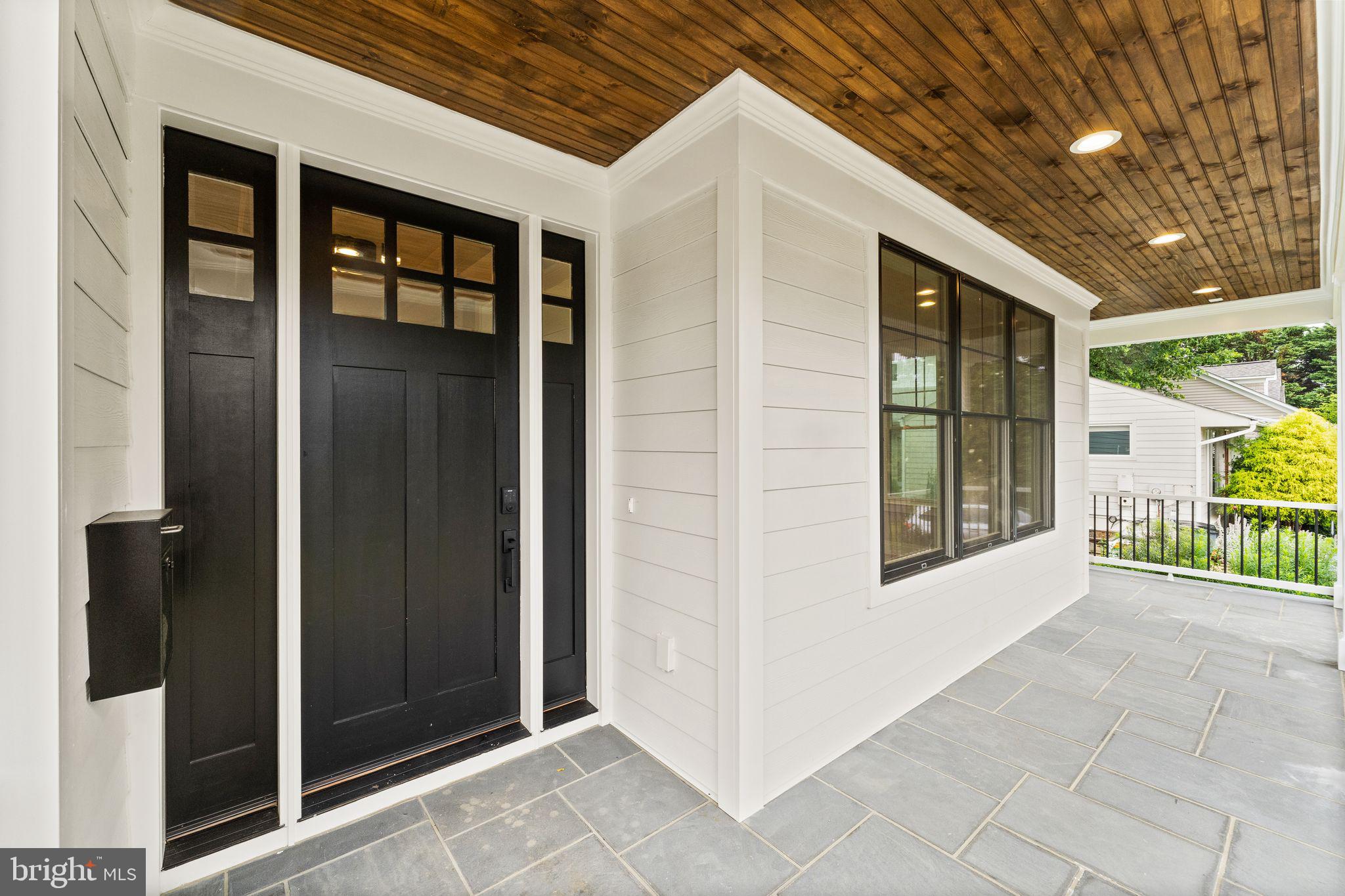 VIENNA WOODS - Residential