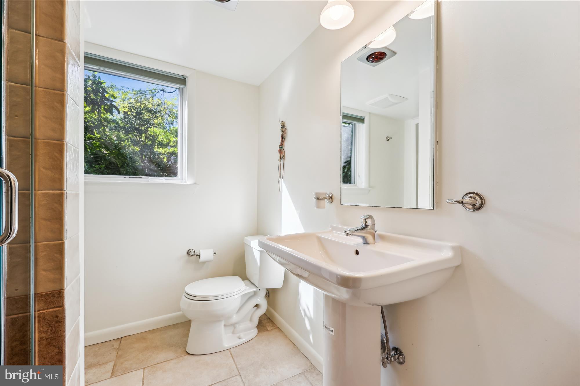 HILLANDALE - Residential