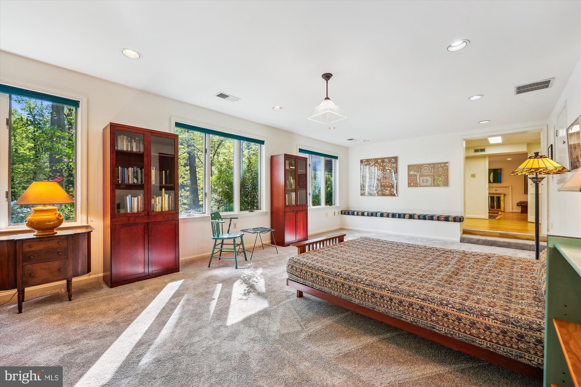 HILLANDALE - Residential