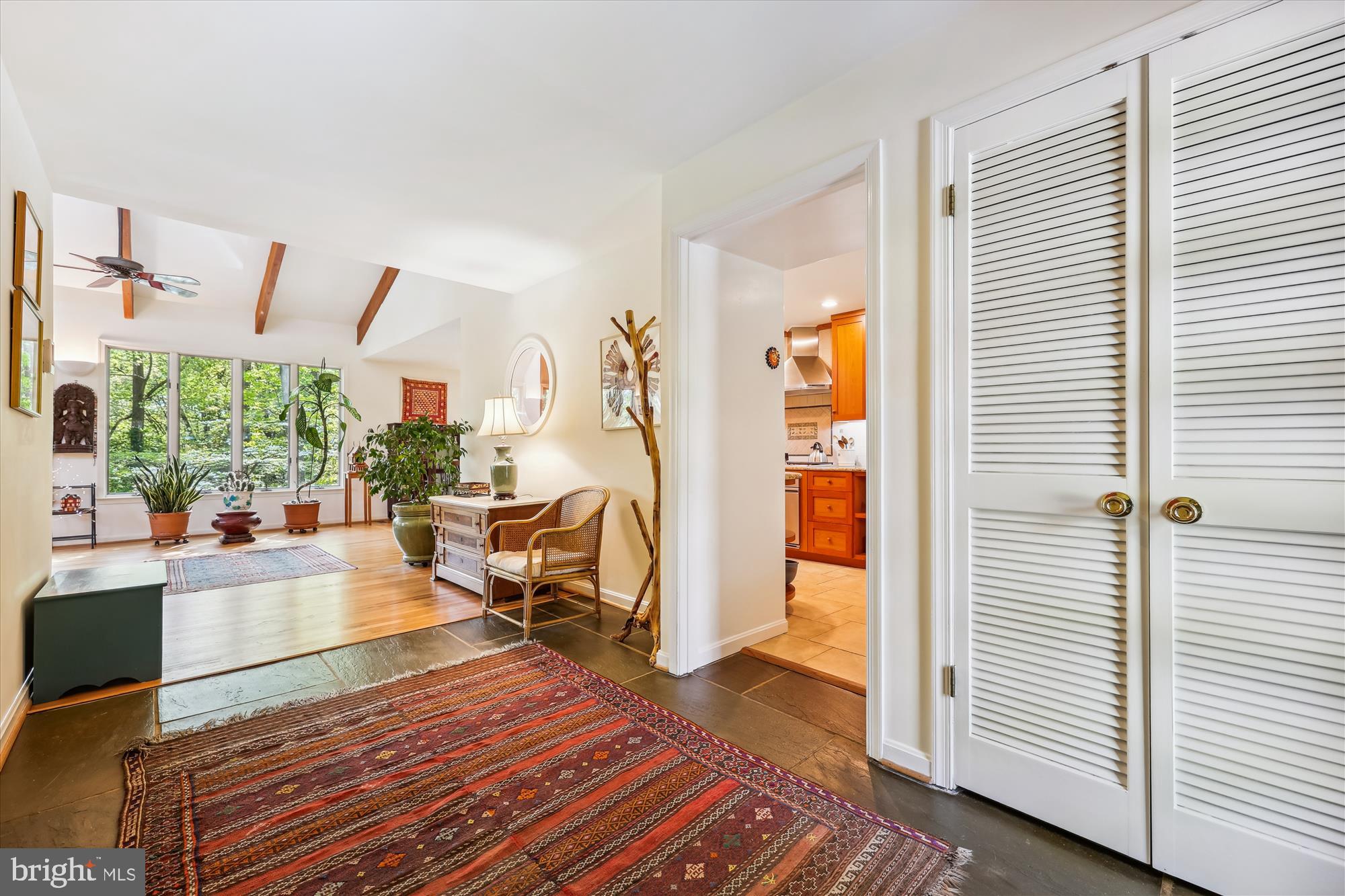 HILLANDALE - Residential