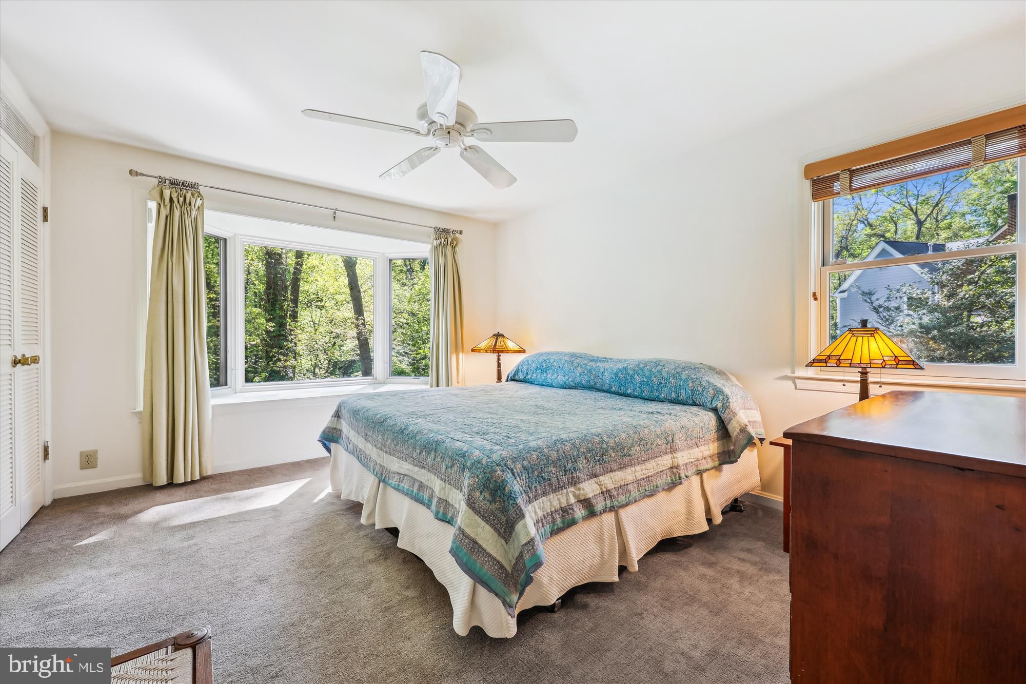 HILLANDALE - Residential