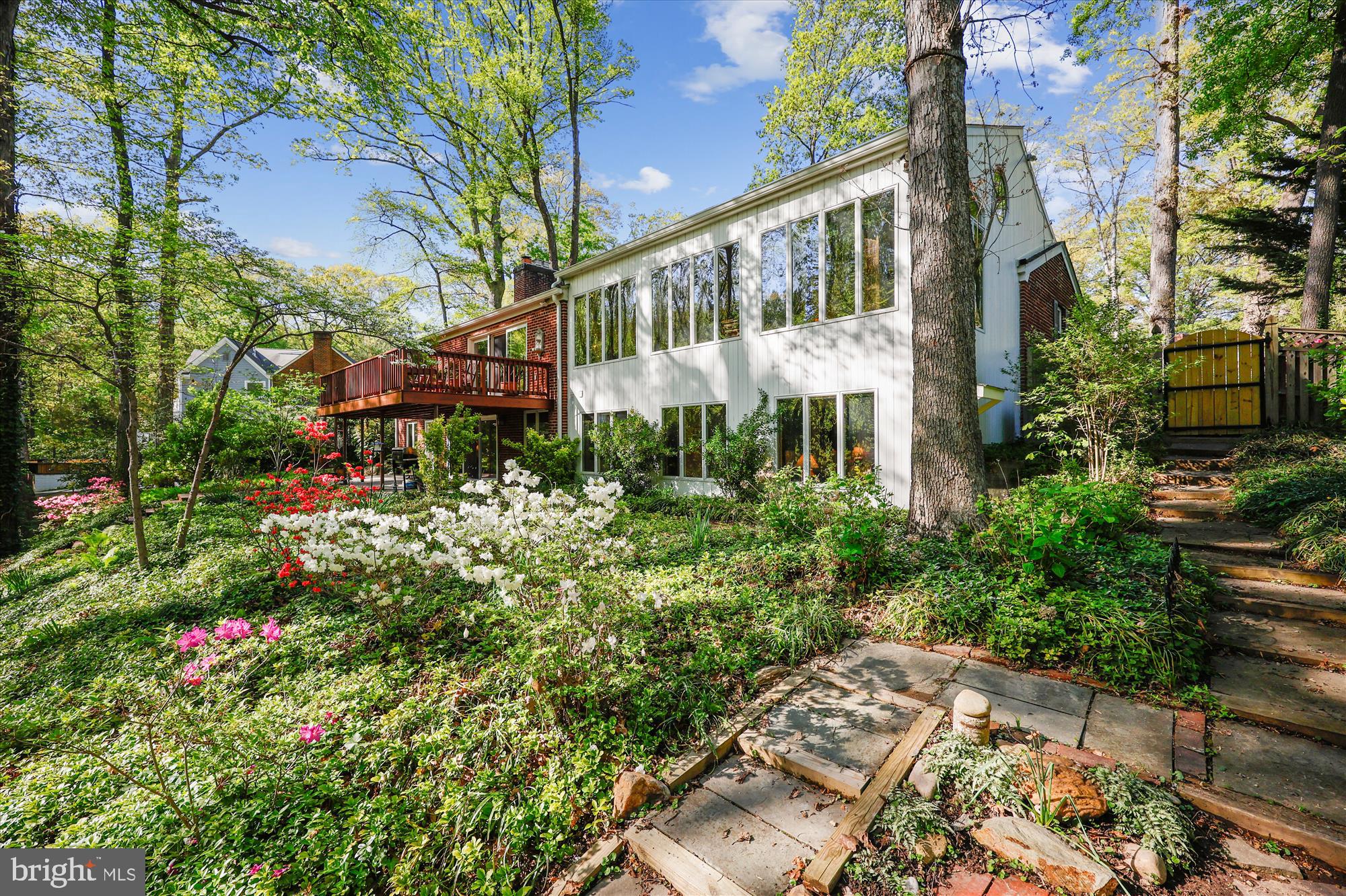 HILLANDALE - Residential