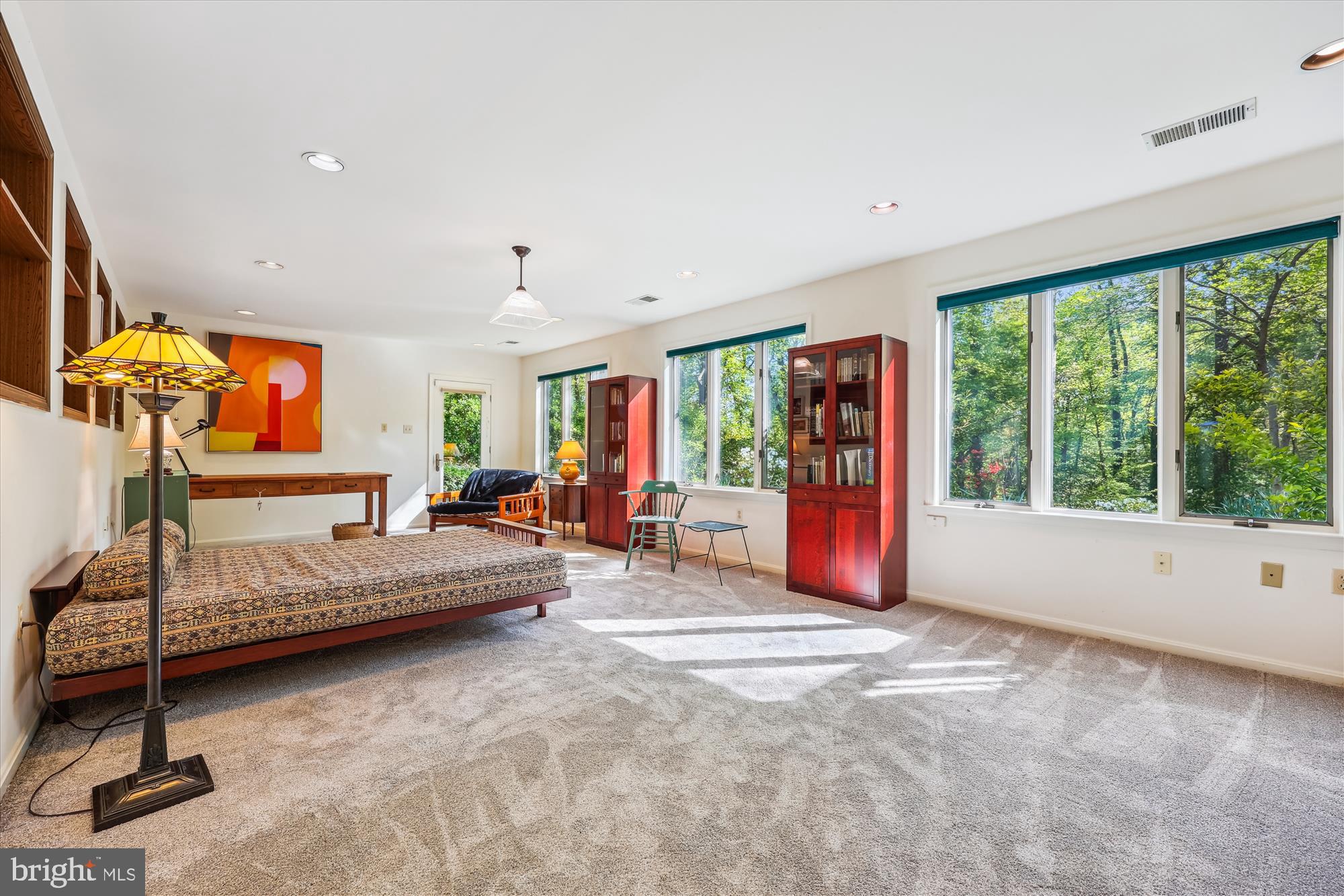 HILLANDALE - Residential