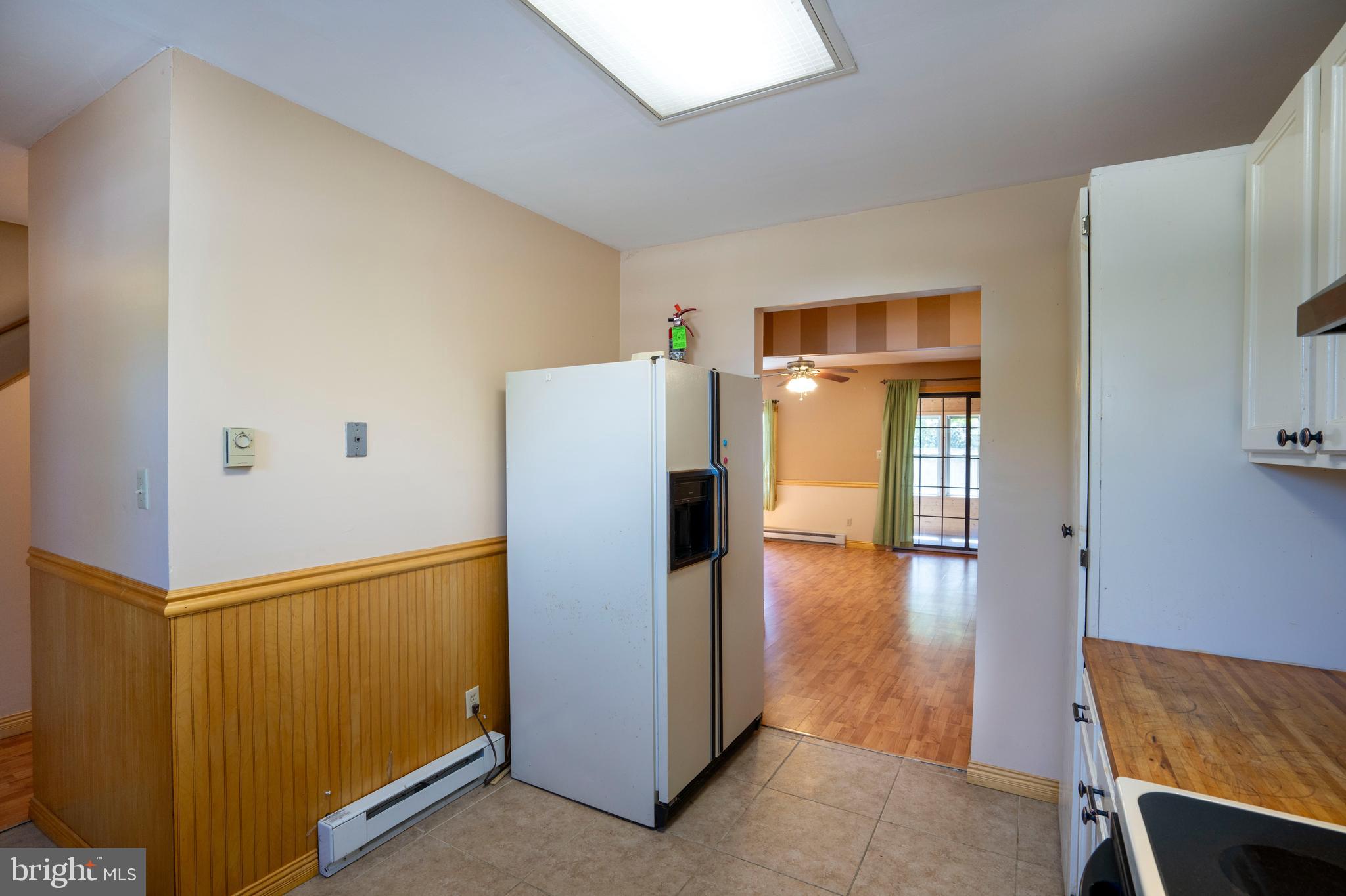 COUNTRY PLACE - Residential