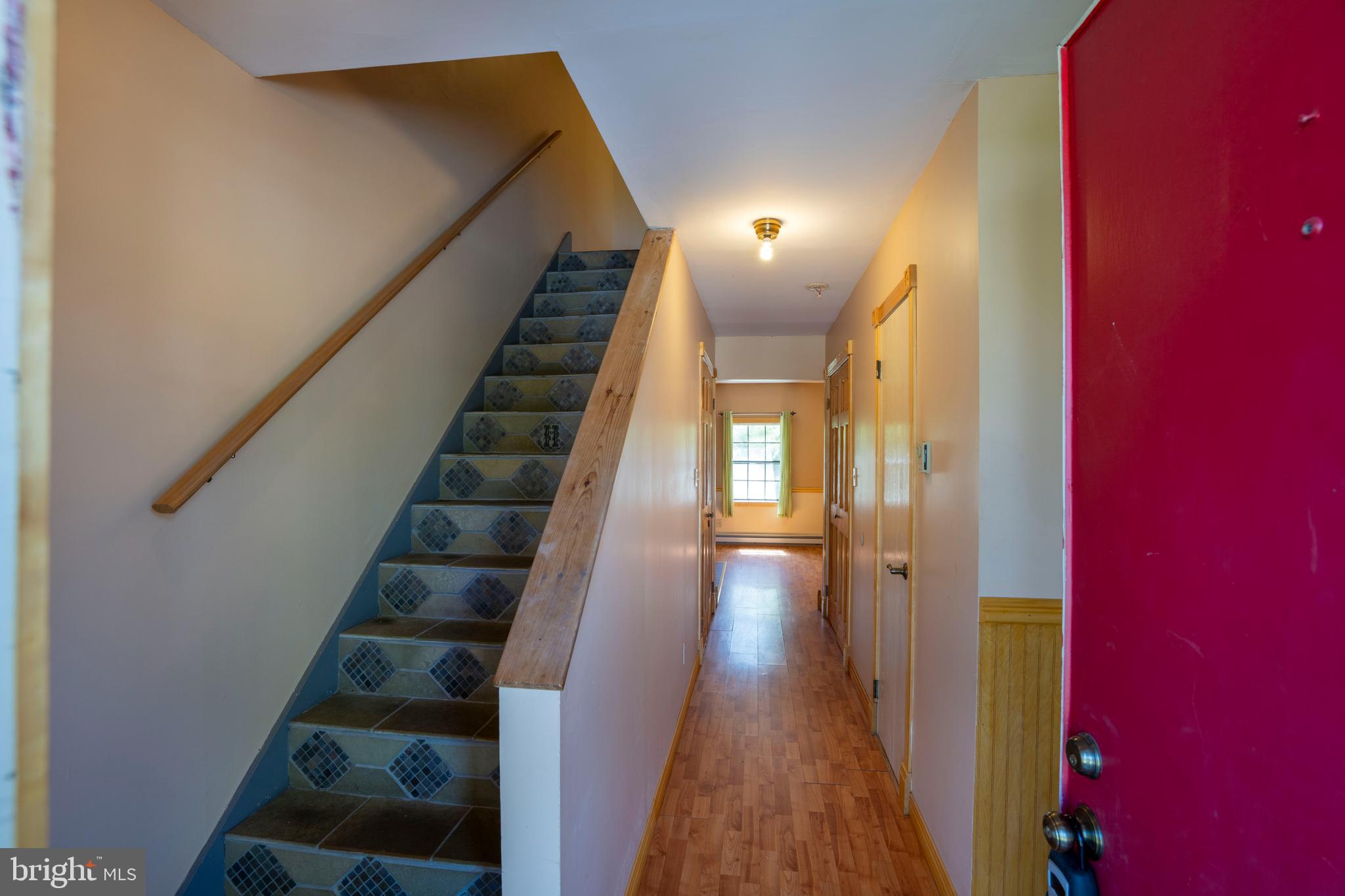 COUNTRY PLACE - Residential