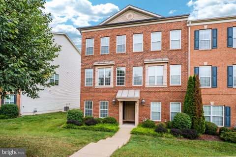 Photo of 15409 Rosemont Manor Drive, HAYMARKET, VA 20169 (MLS # VAPW2125556)
