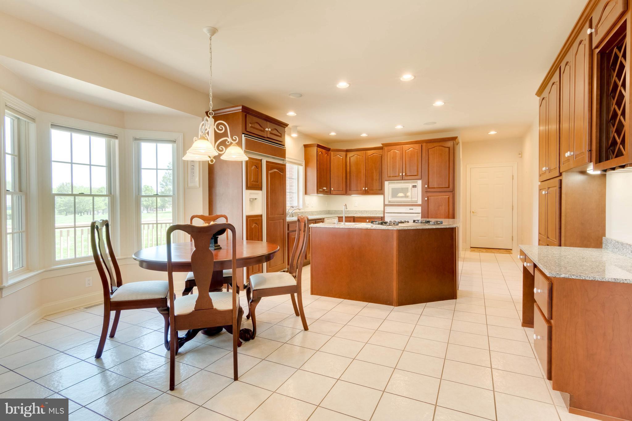 TODD LAKES - Residential