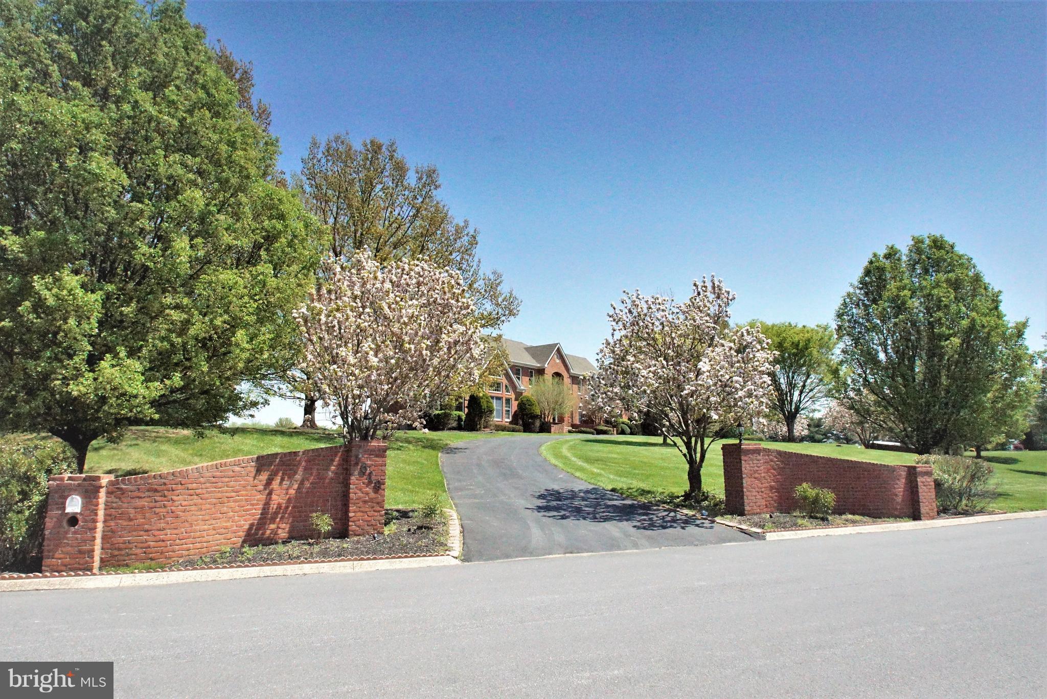 TODD LAKES - Residential