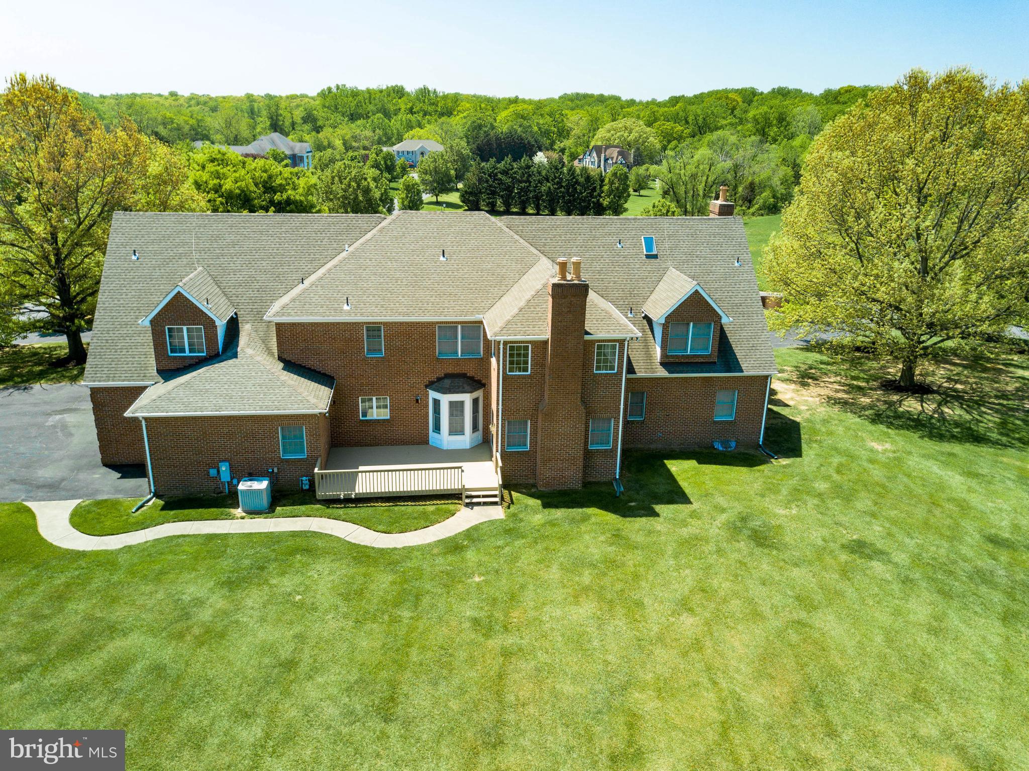 TODD LAKES - Residential