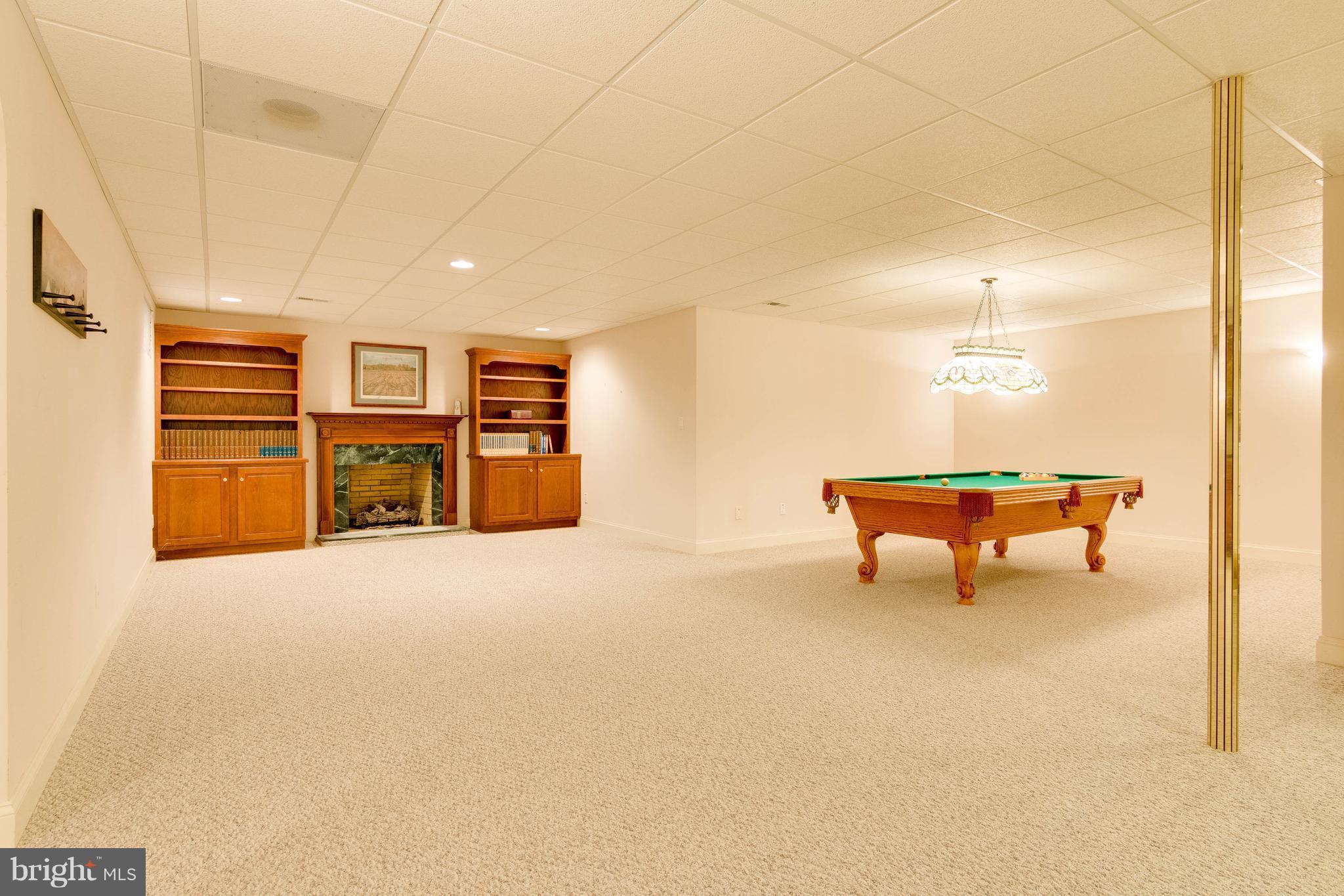 TODD LAKES - Residential