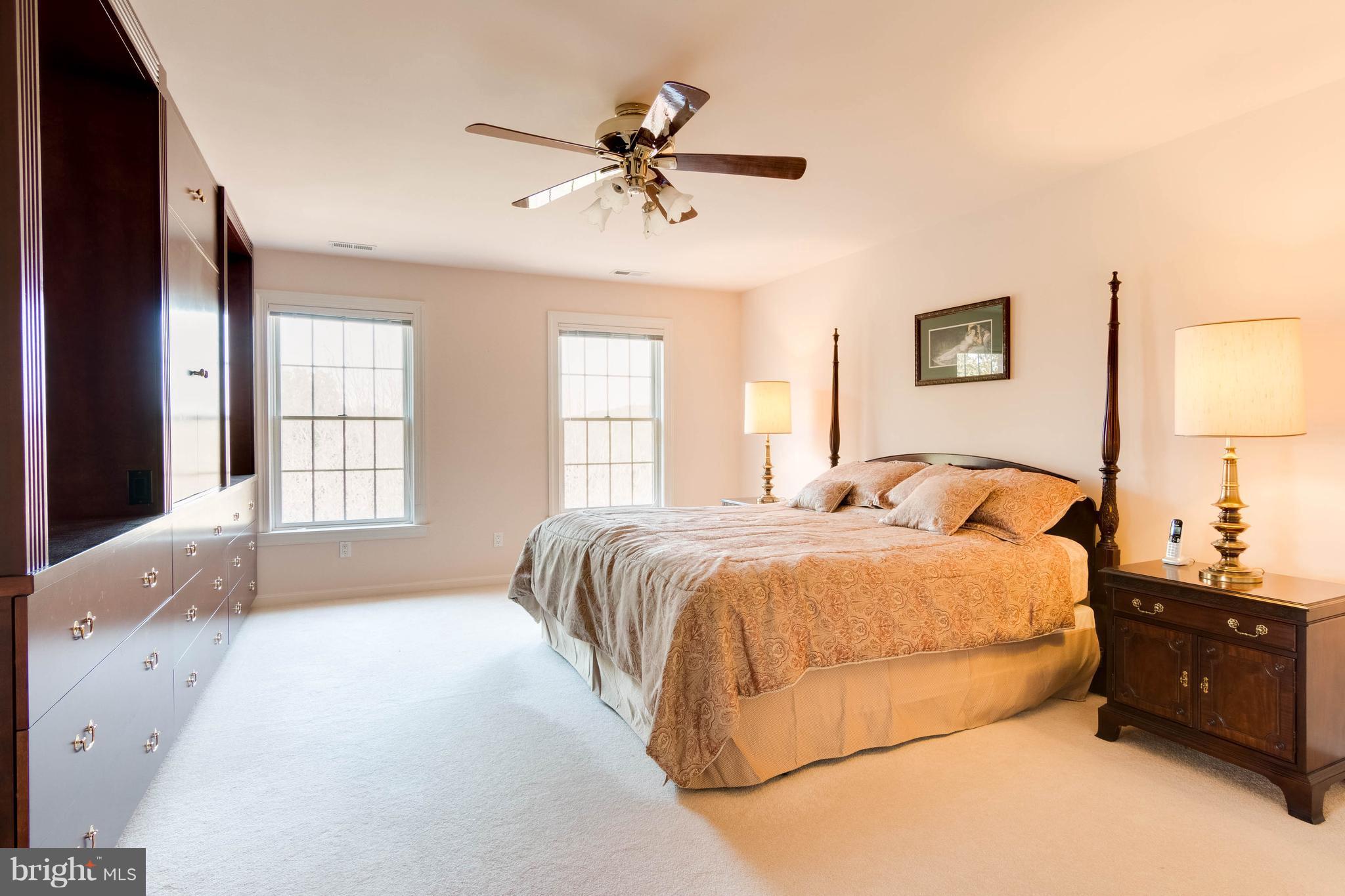 TODD LAKES - Residential