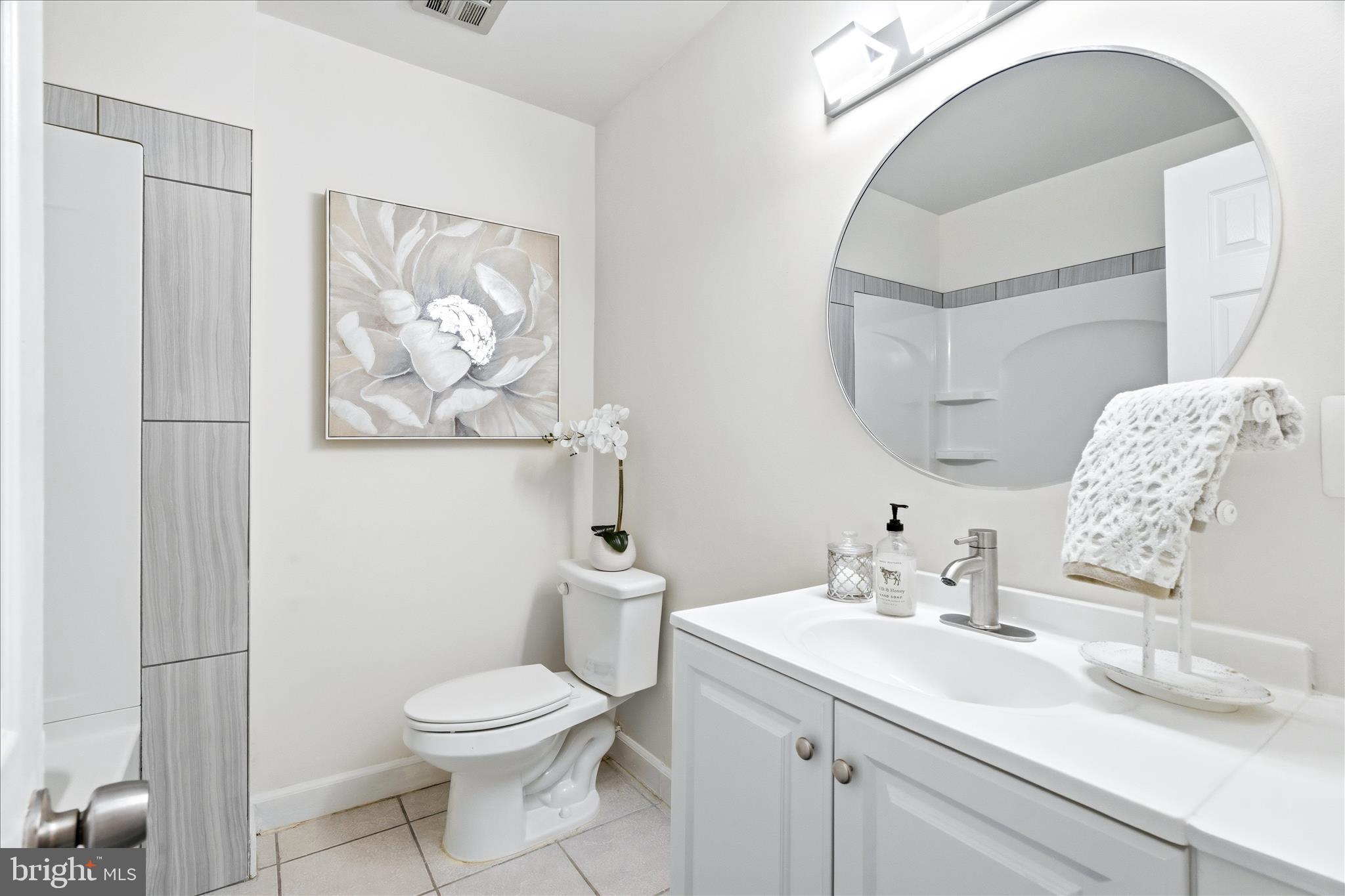 NEWPORT ESTATES - Residential