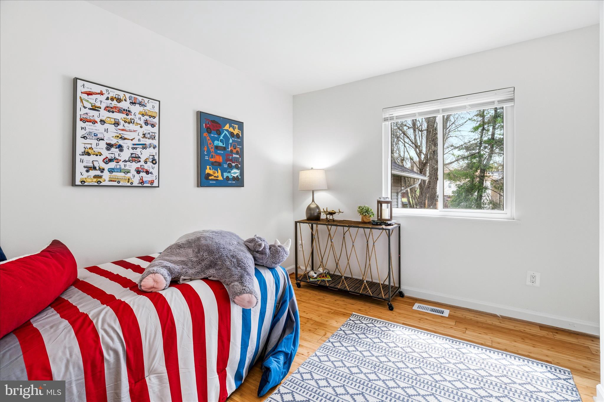 NEWPORT ESTATES - Residential