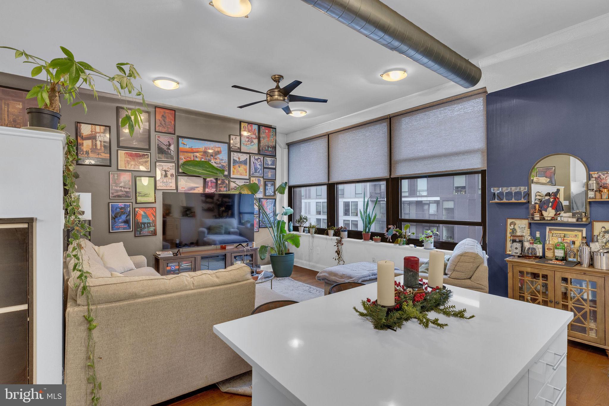 AVENUE OF THE ARTS - Residential