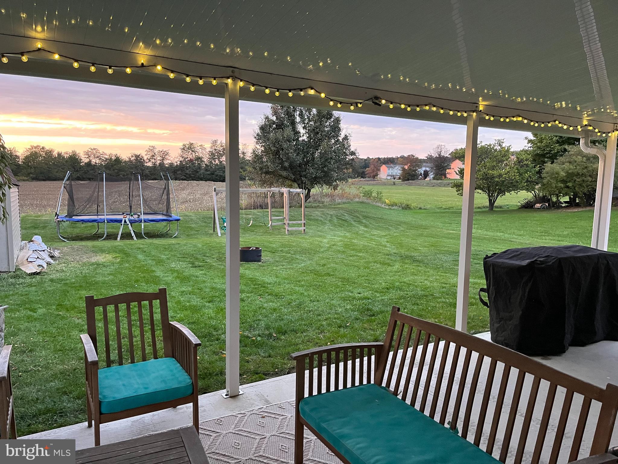 MOUNTAIN SHADOW TERRACE - Residential