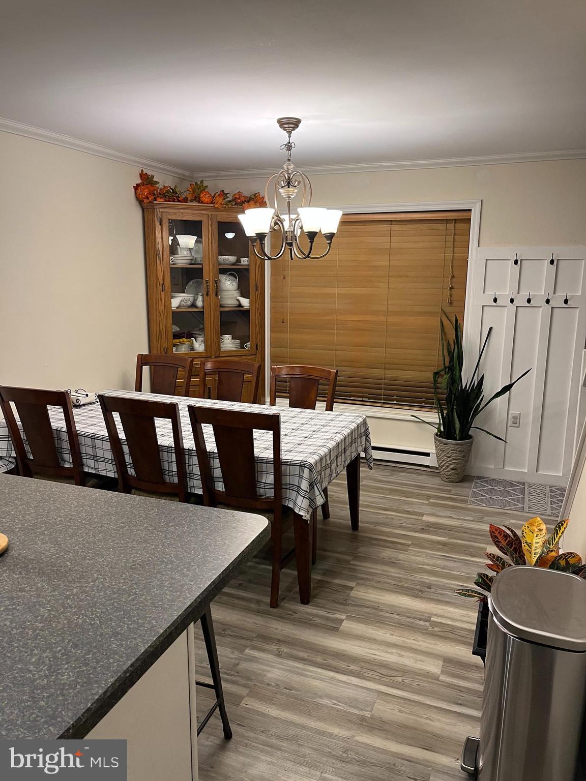 MOUNTAIN SHADOW TERRACE - Residential