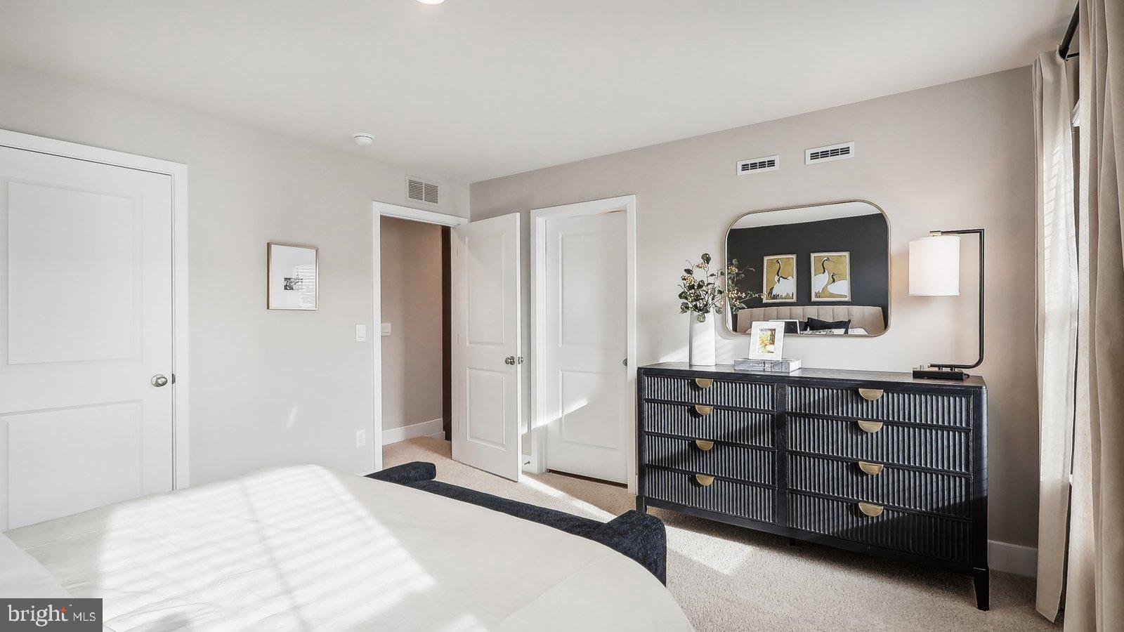 ABRAMS CROSSING - Residential