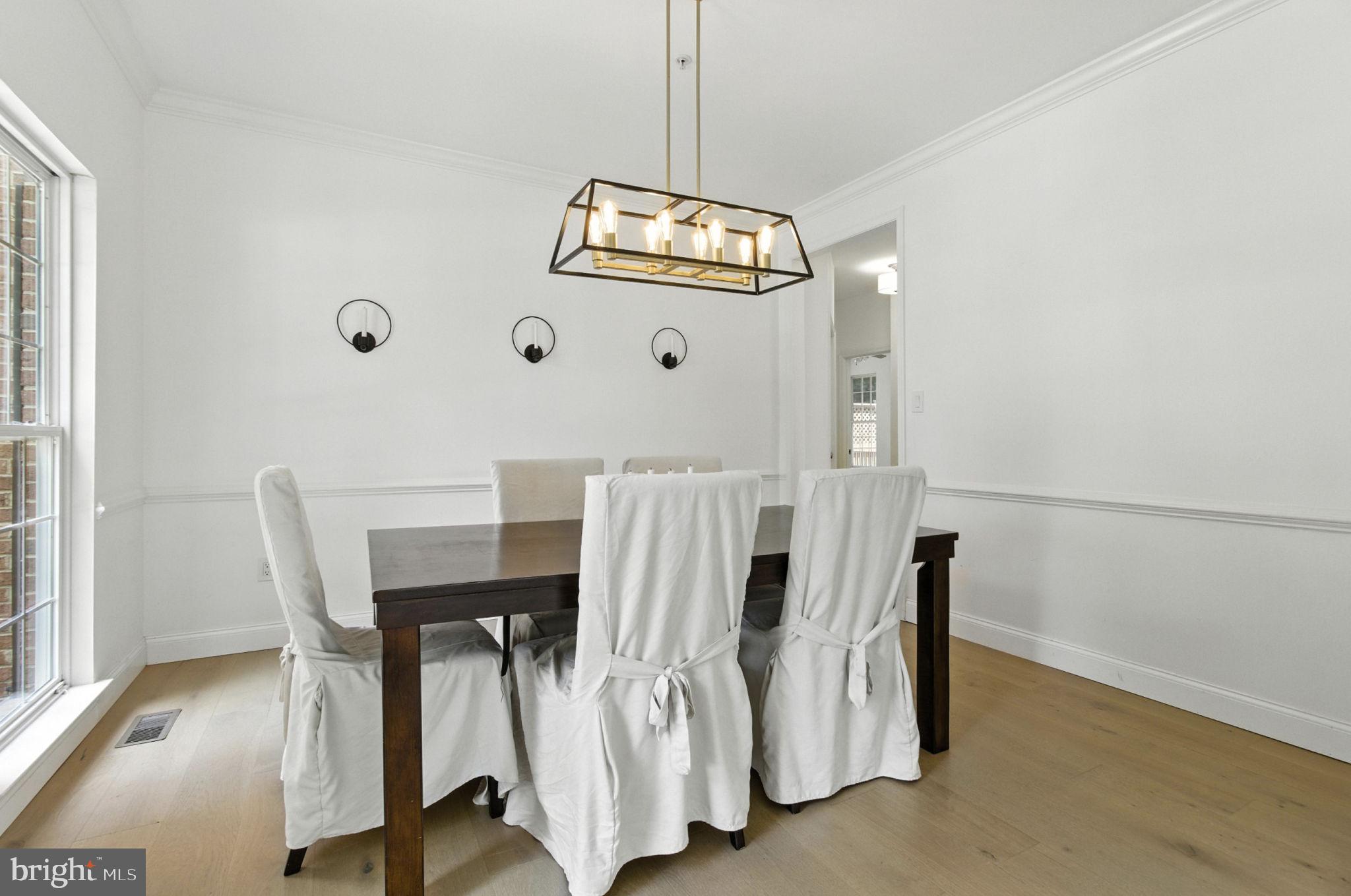 WOOD POINTE - Residential