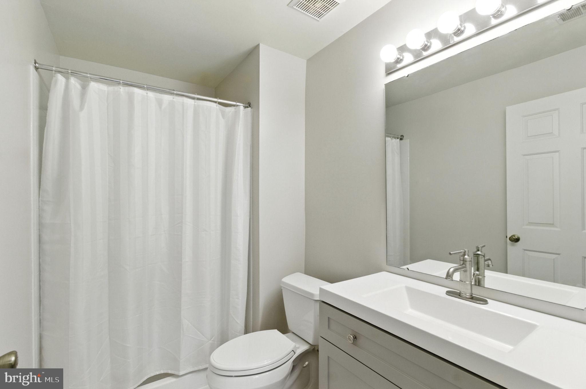 WOOD POINTE - Residential