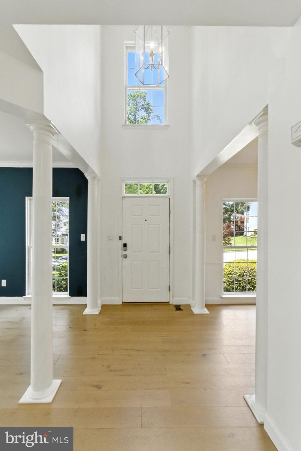 WOOD POINTE - Residential