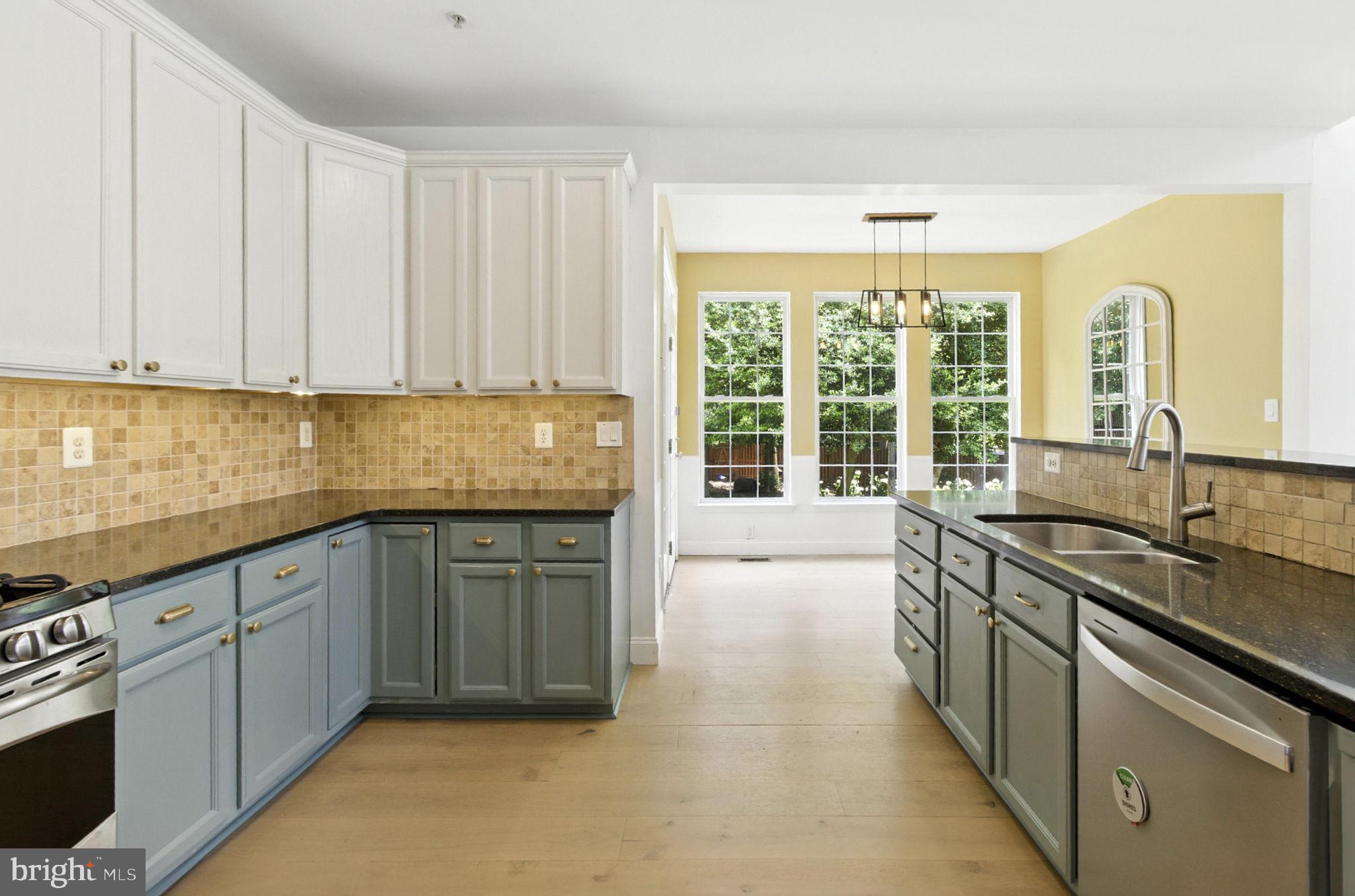 WOOD POINTE - Residential