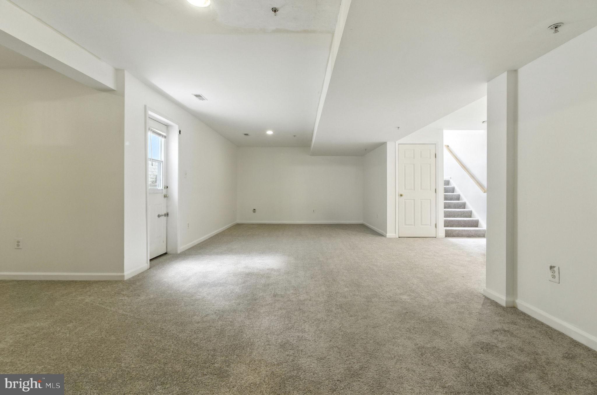 WOOD POINTE - Residential